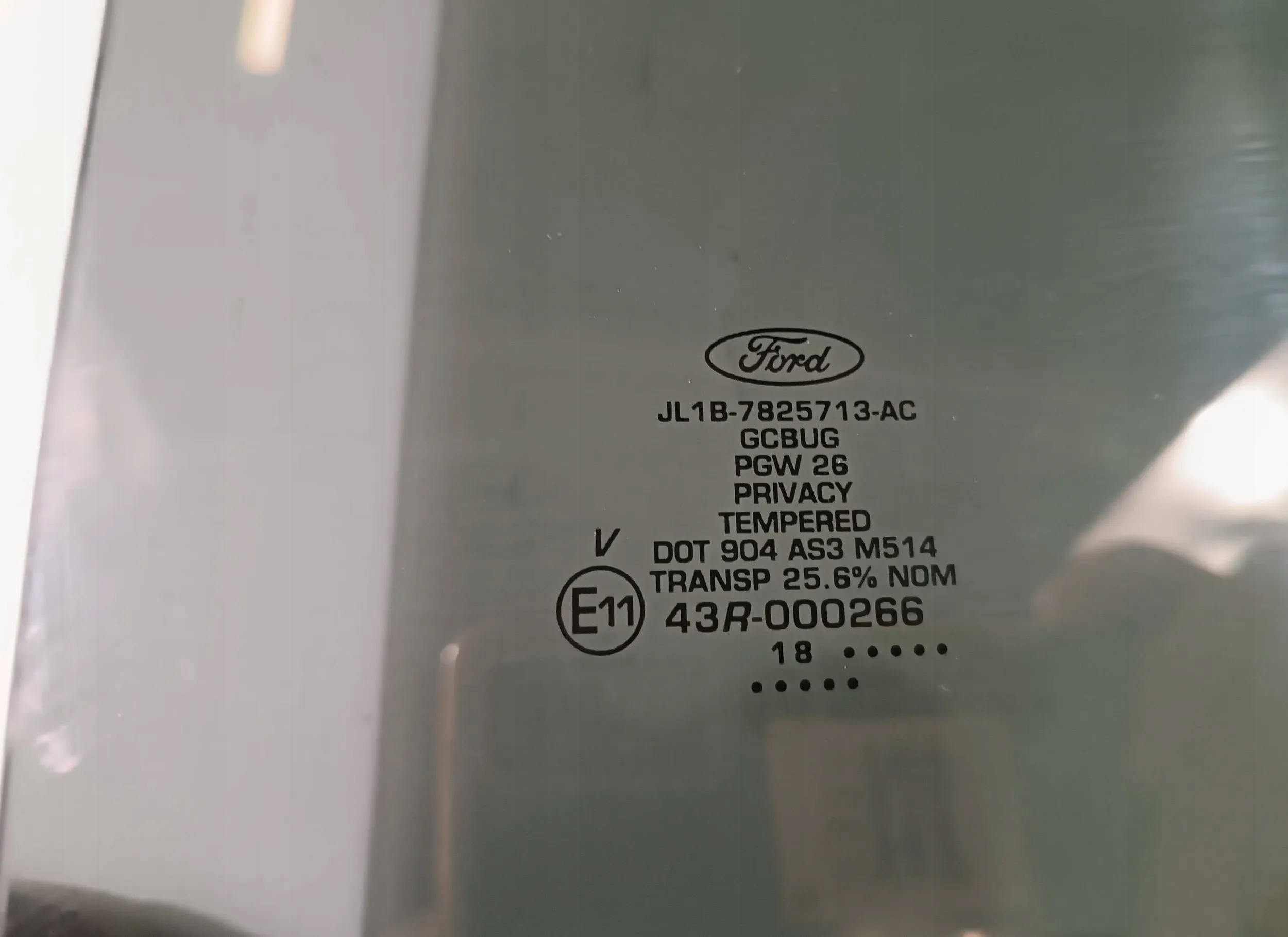 window side door left rear part left rear Ford Expedition 2018
