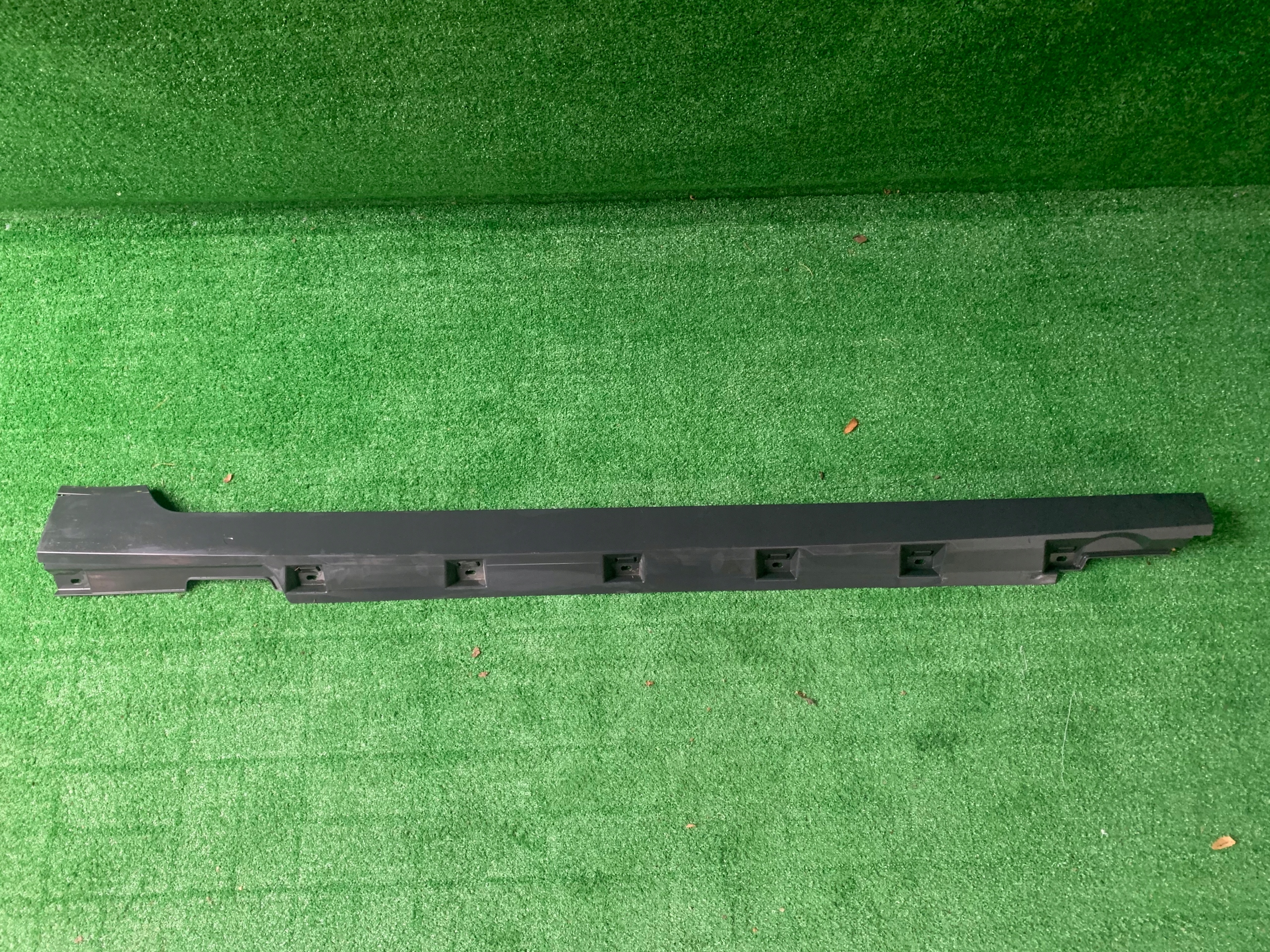 Vw Passat B8 moulding threshold right