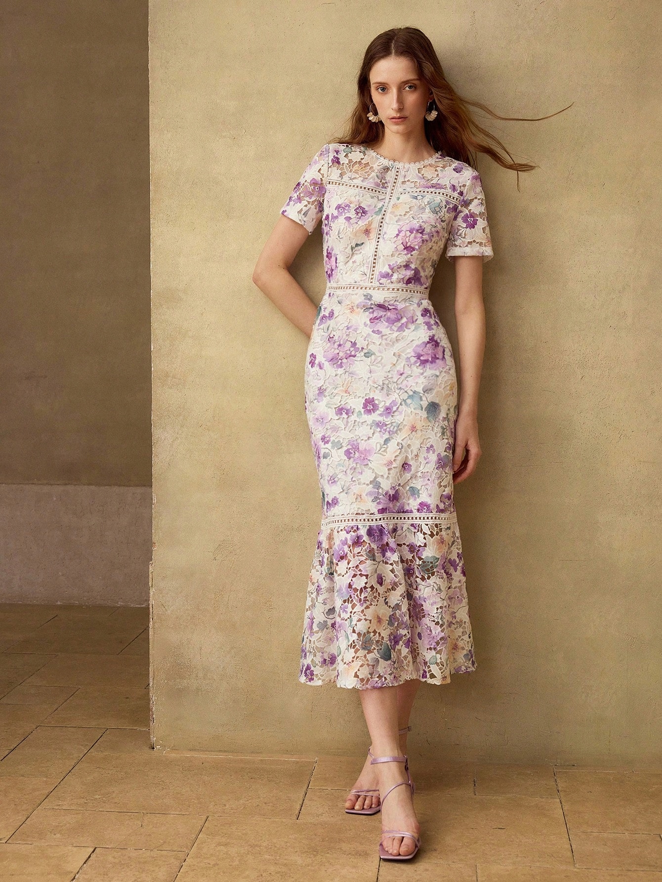 Shein Elegantní Šaty S Krajkou A Květinovým Vzorem Xs 1M