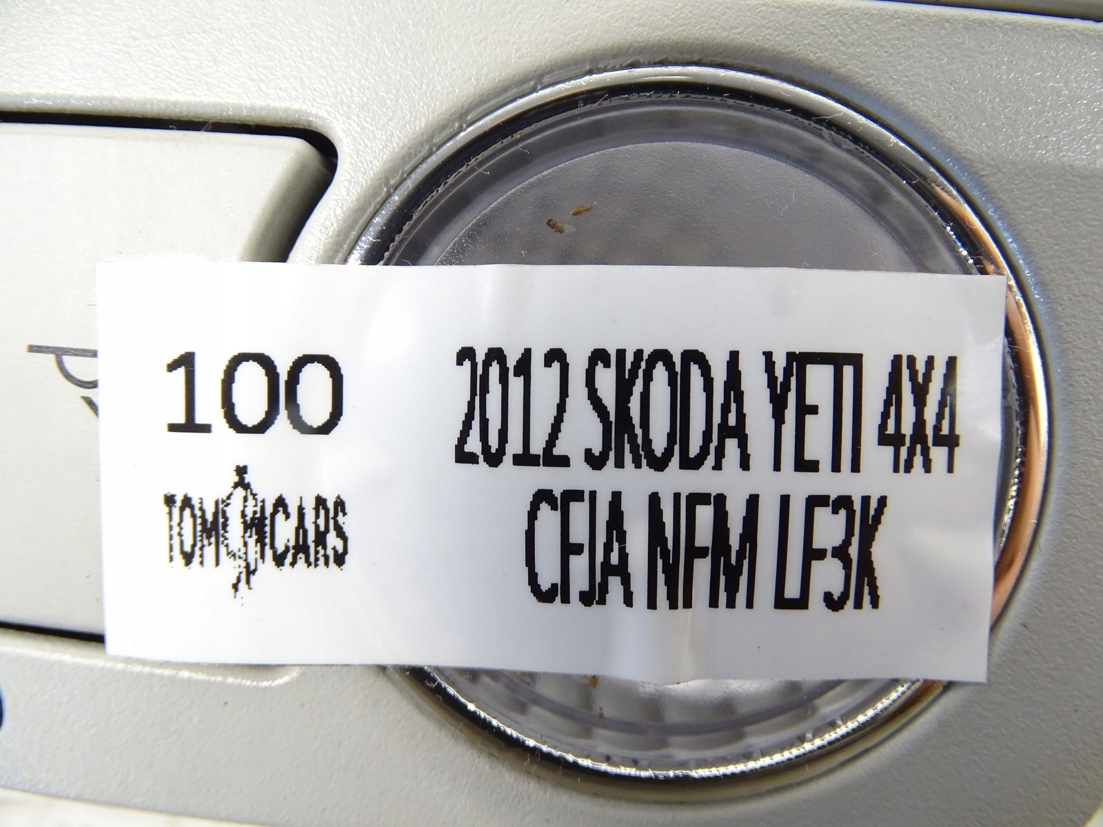 FANALE interna cabina CIELO INTERNO SKODA YETI 5L0947105A