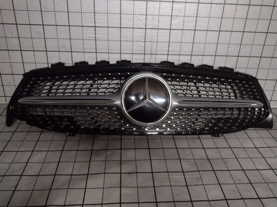 Mercedes-Benz CLA C118 Kühlergrill FRONTGRILL Kühlergitter A1188880000 - Thumbnail 1
