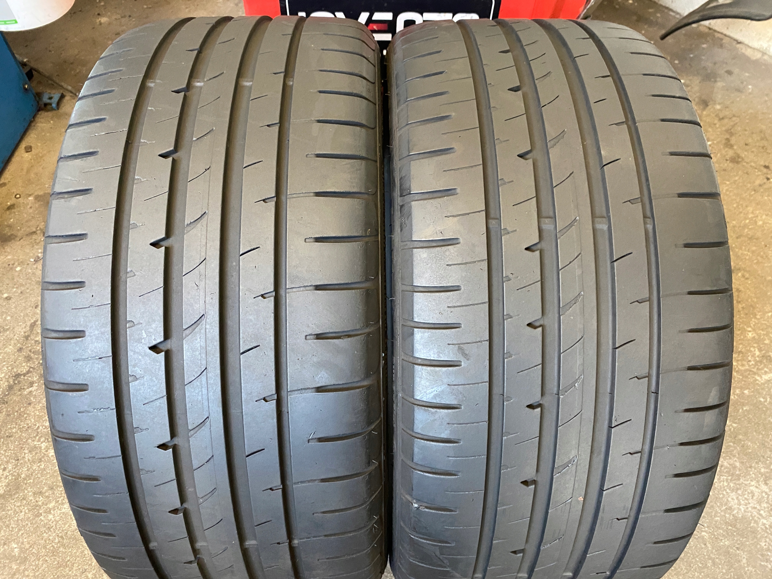 2 Pneumatiques, pneus d’été 245/35R18 GOODYEAR ASYMMETRIC 2 RUN FLAT 6mm