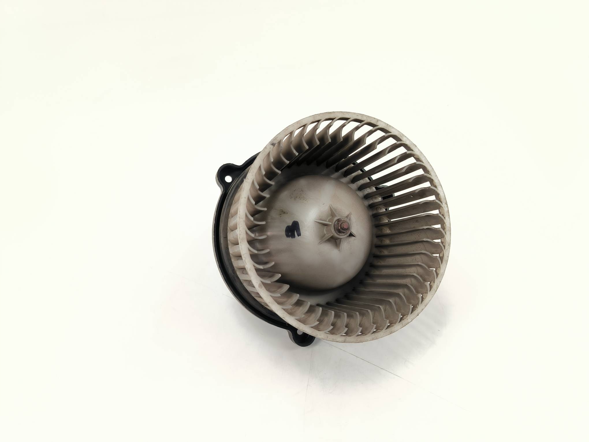 fan cab DCC9F18 KIA CARNIVAL