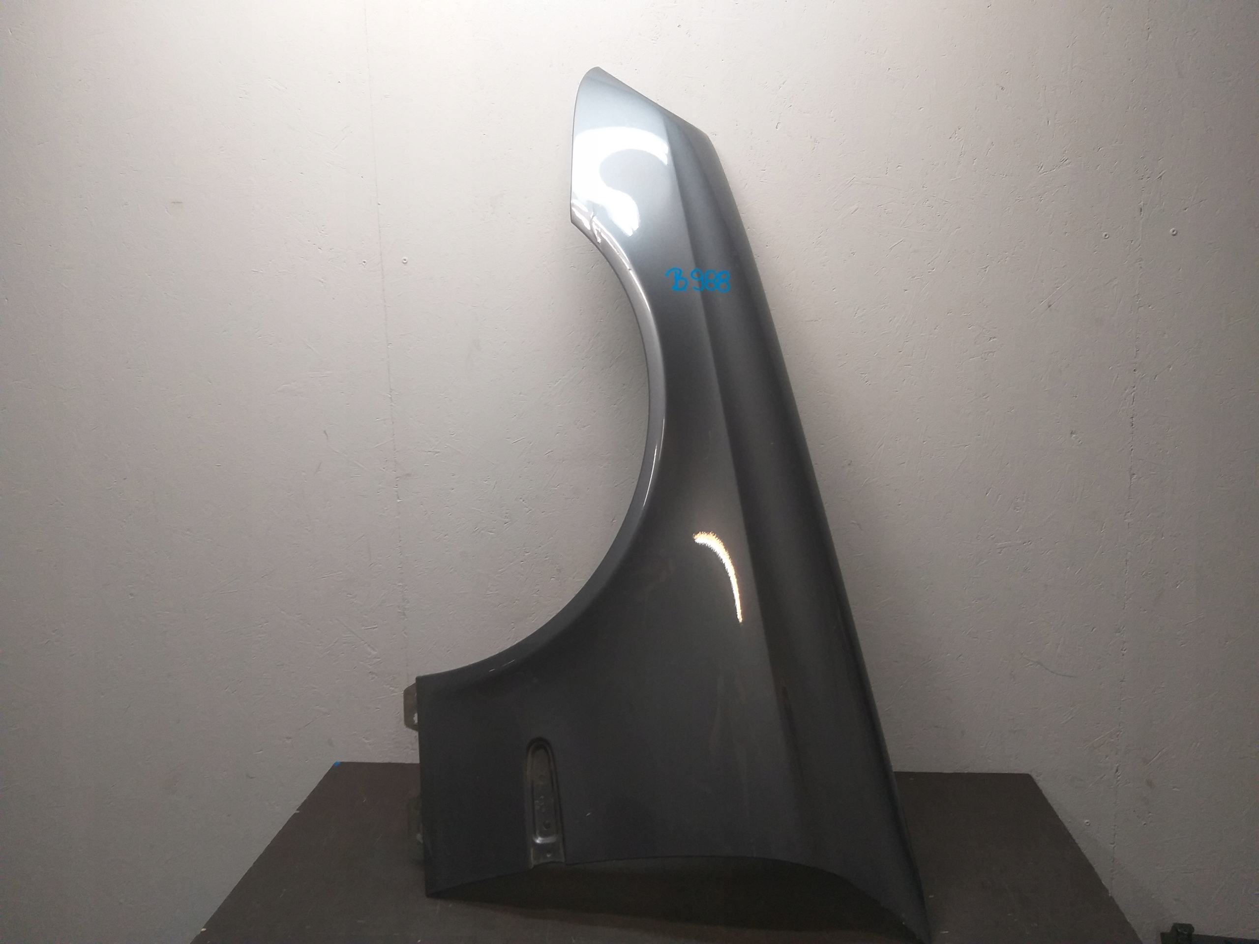fender front left MERCEDES E class W211