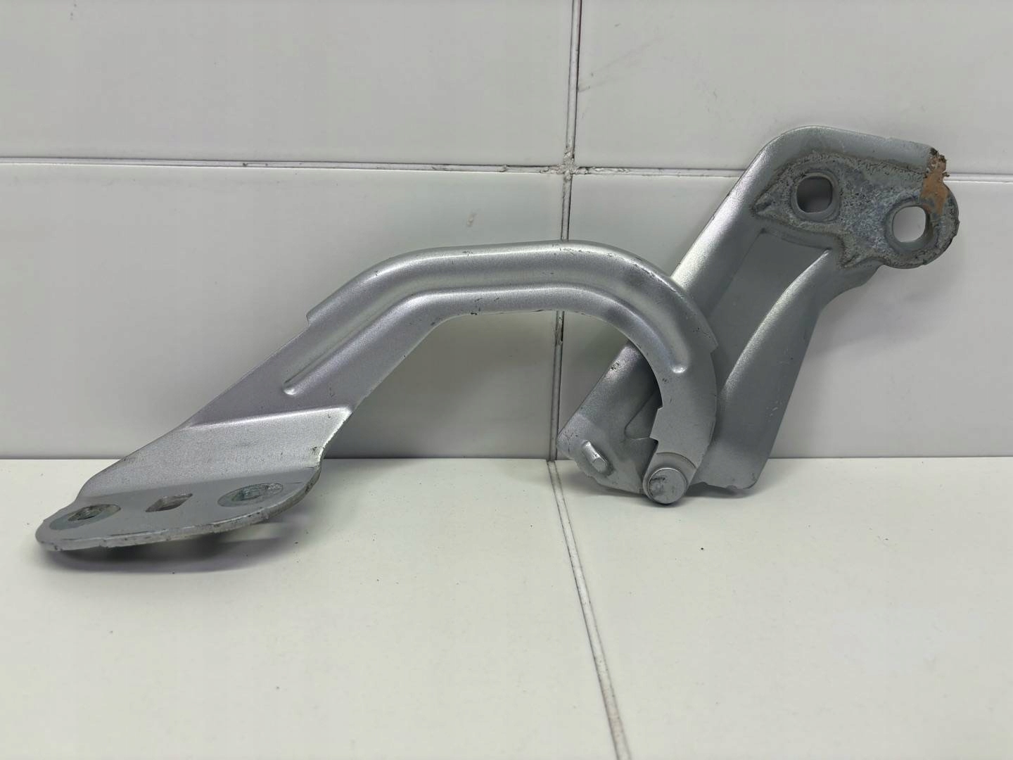 hinge bonnets left side Ford Kuga 2 2016 BM51-A16801-AD