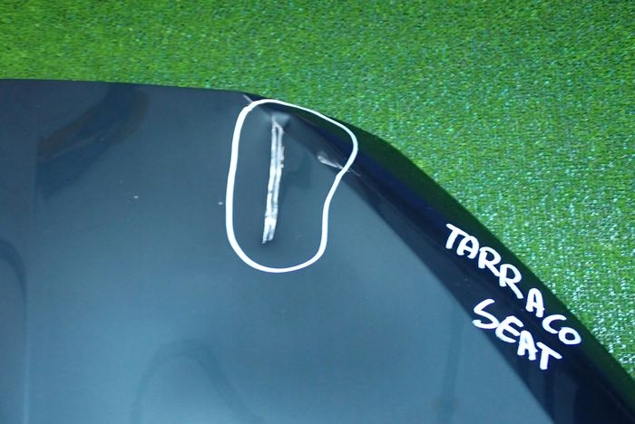 SEAT TARRACO cofano
