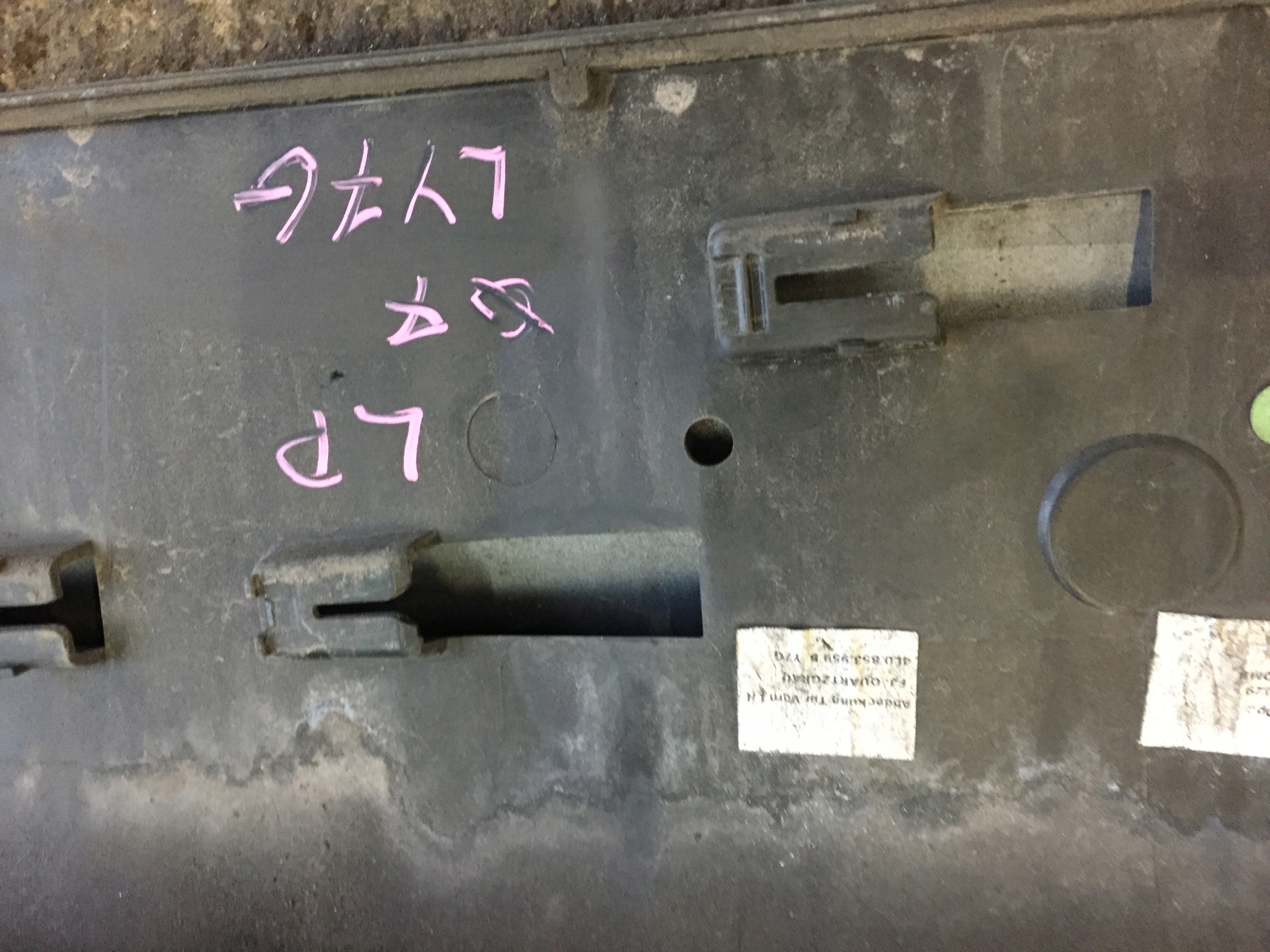 AUDI Q7 4L LY7G moulding lower door left front