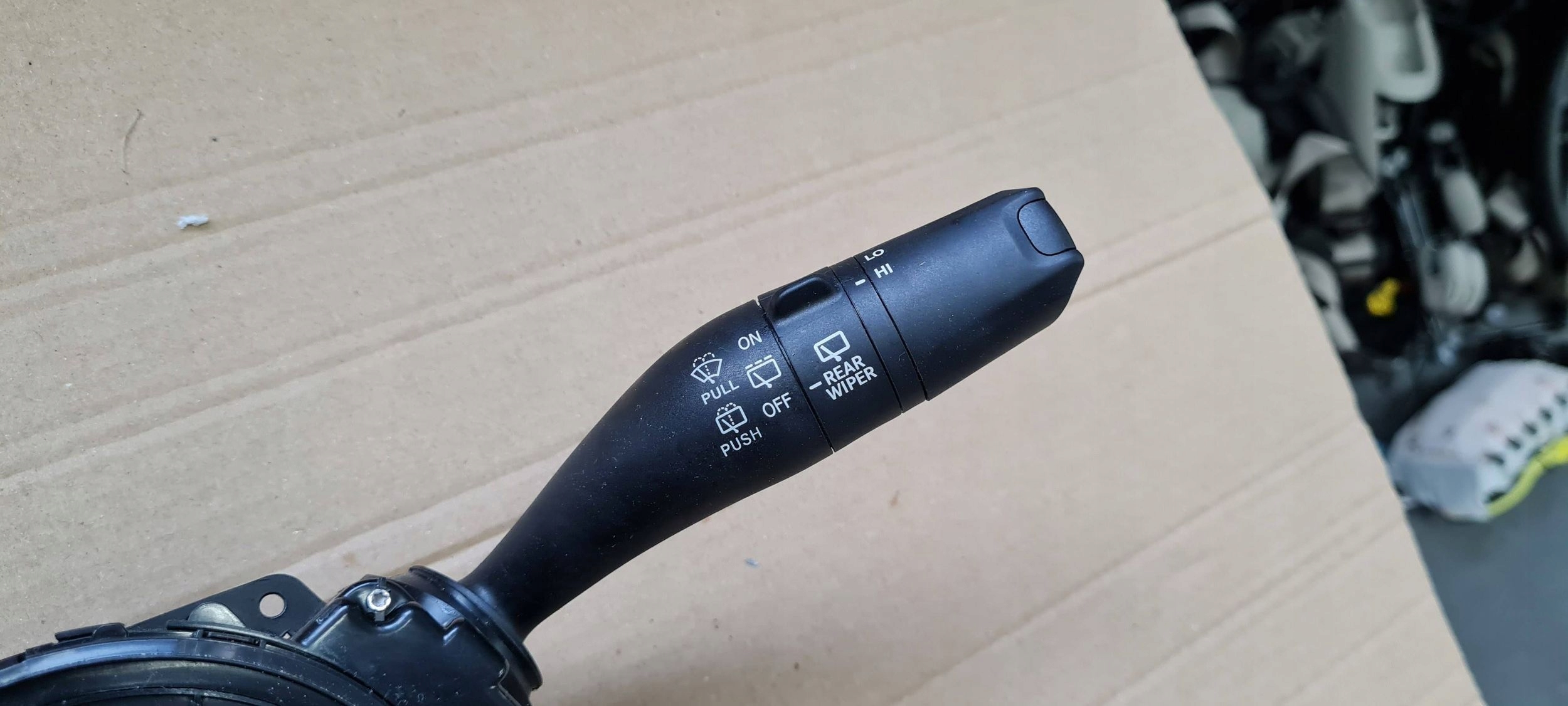 Chrysler Pacifica 2022 steering wheel levers and controls control ring