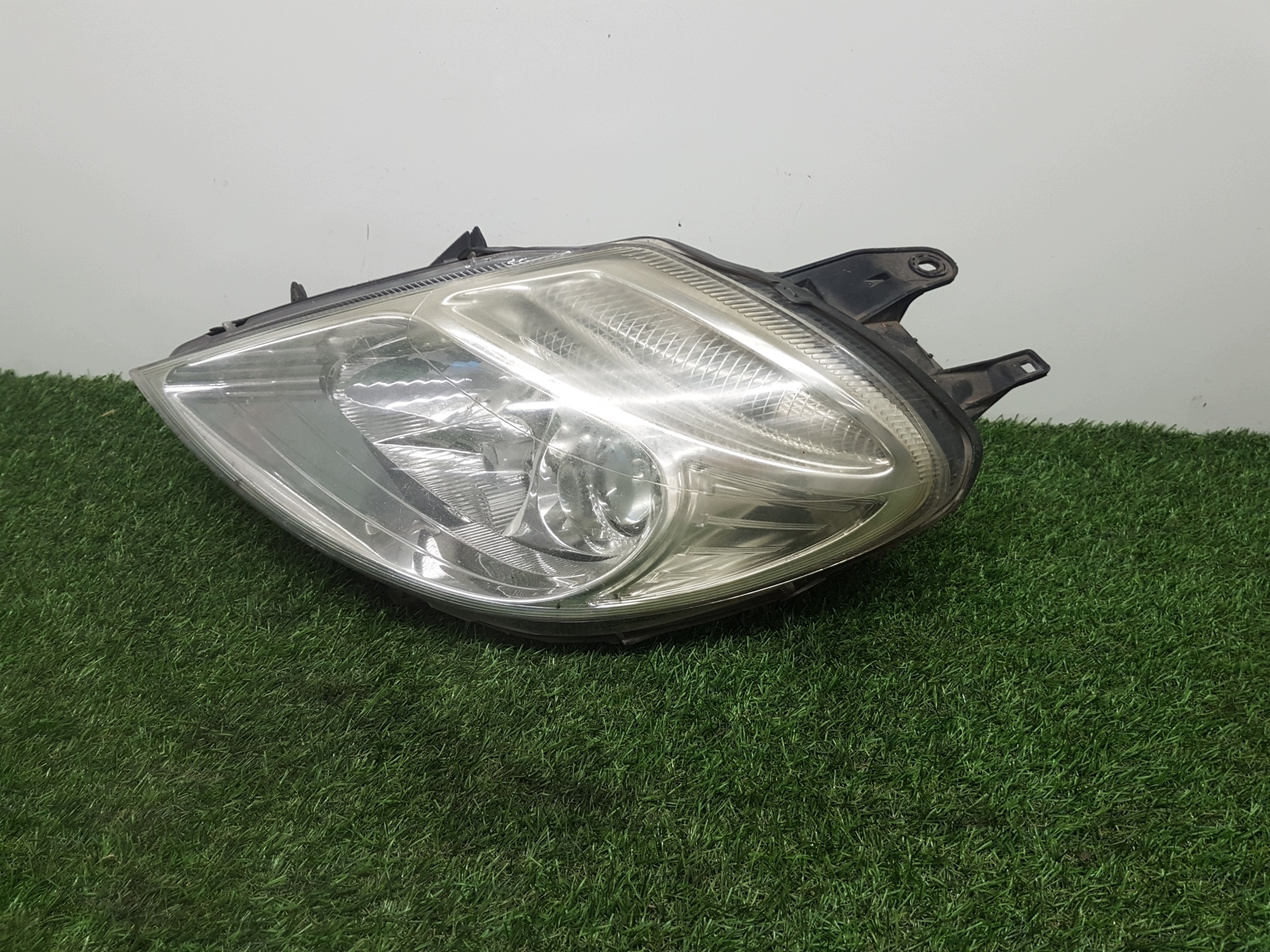 feu gauche avant CITROEN C8