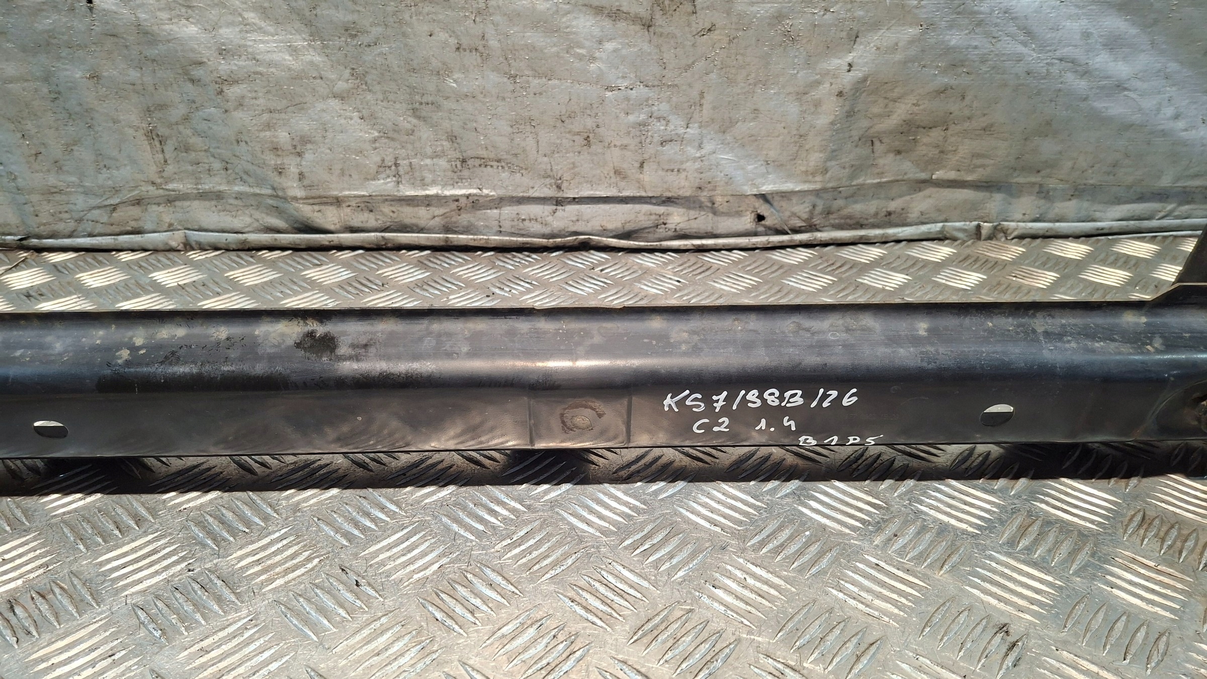 Stoßstangenträger vorne CITROEN C2 1.4