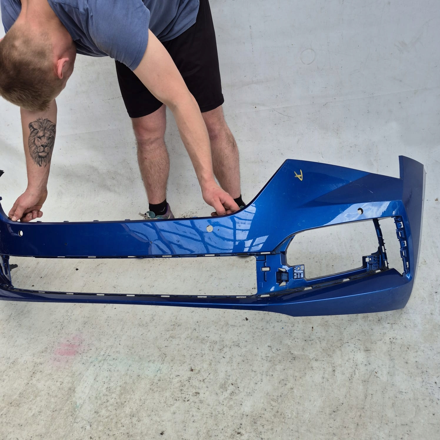 SKODA SCALA 19-23 bumper front front PDC