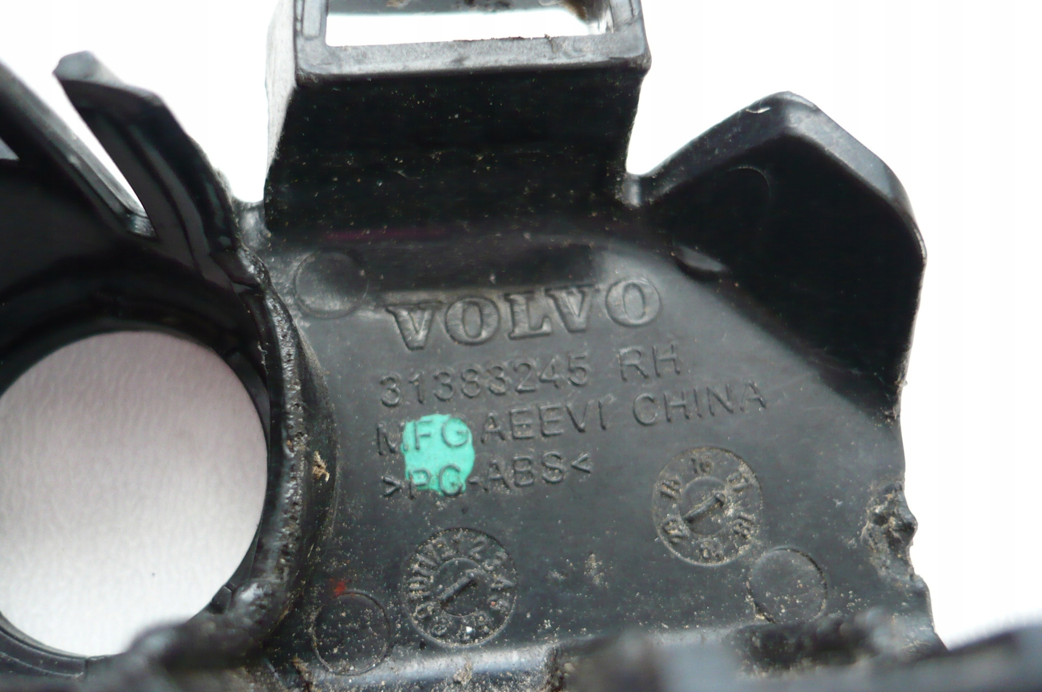 VOLVO V90 S90 II 17- KOSZYK holder PDC front W KRATKE right original