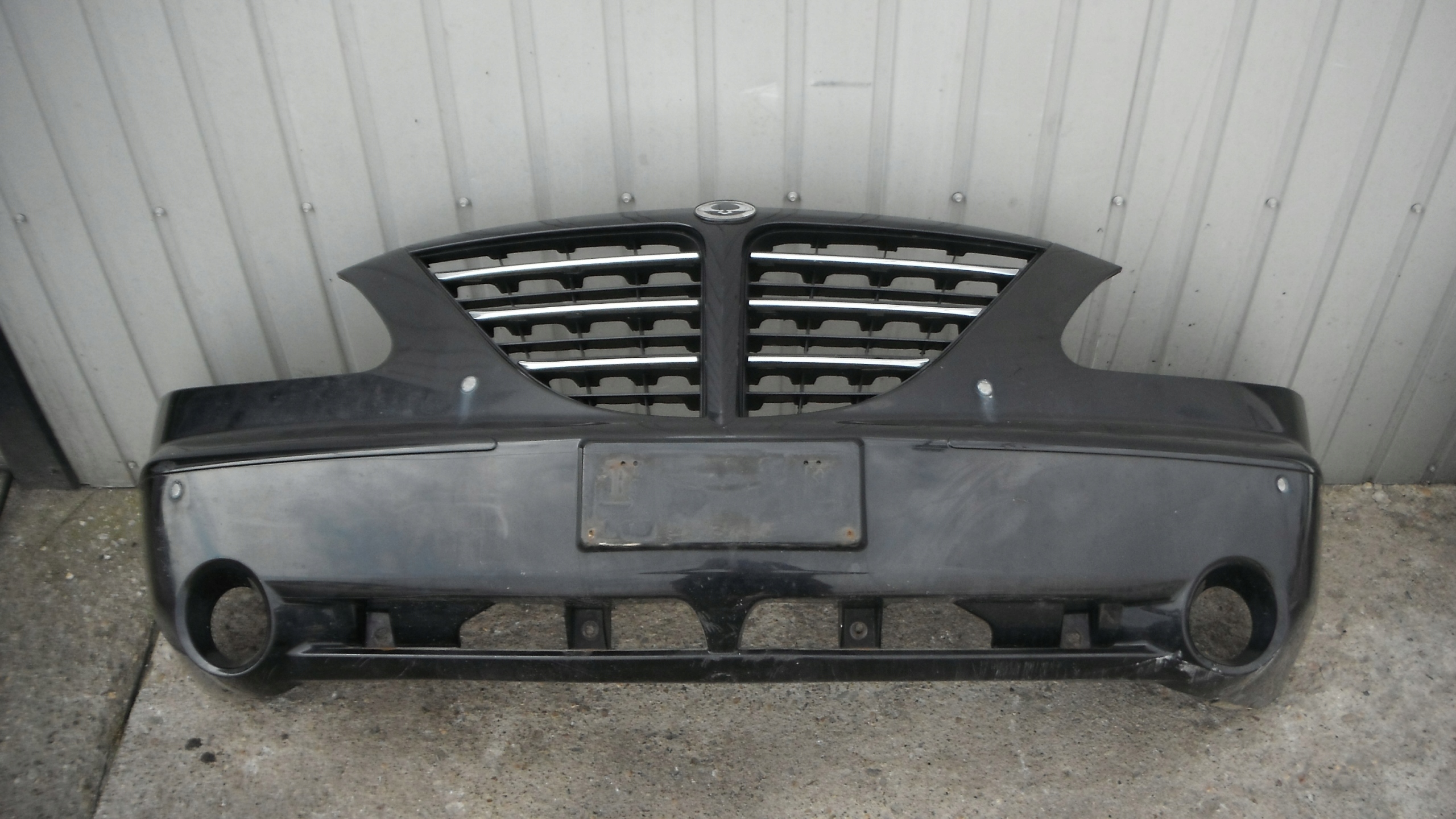 SSANGYONG RODIUS 04-08 ZDERZAK PRZEDNI