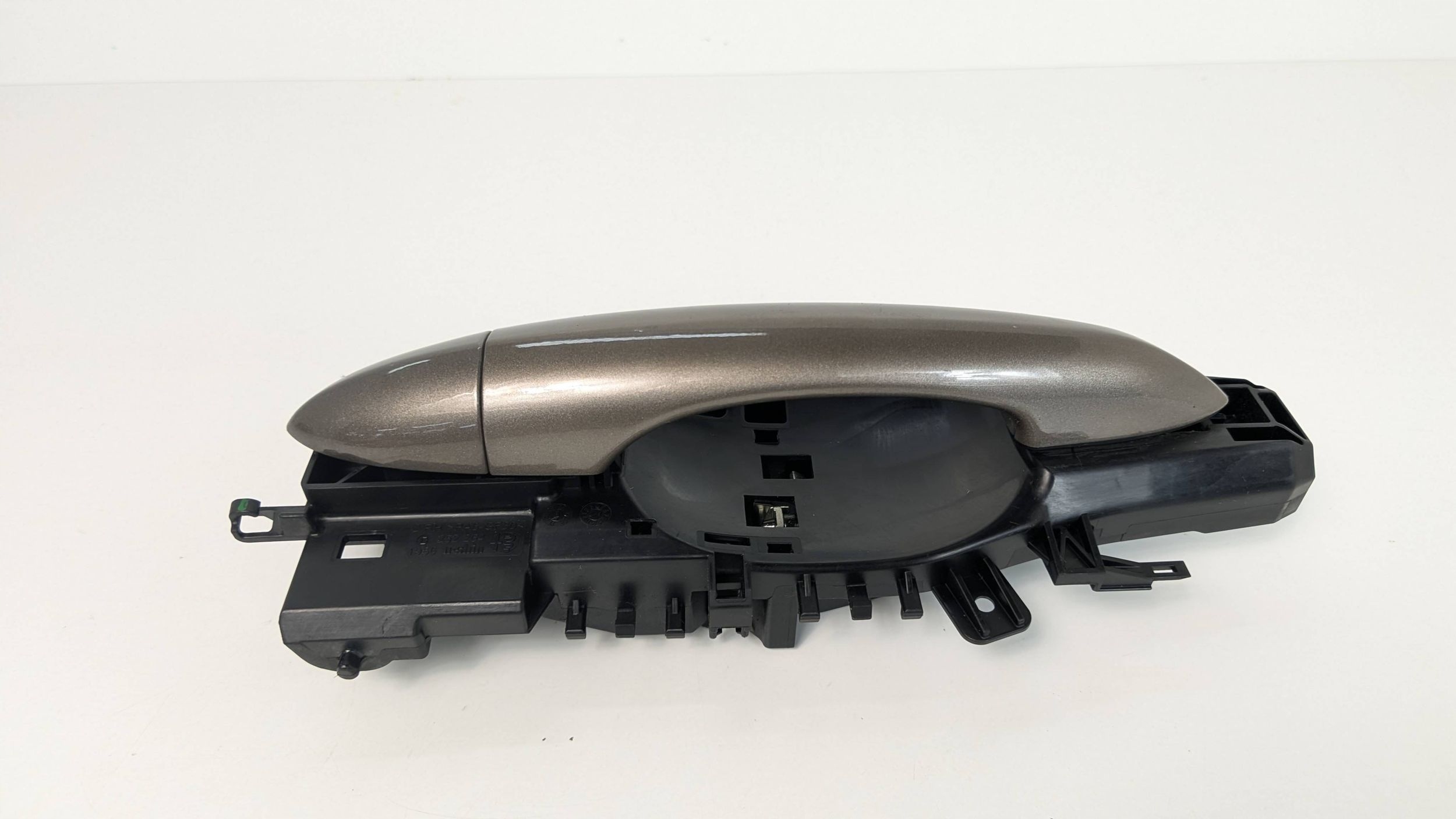 Alfa Romeo Stelvio 50545347 handle door front right 082
