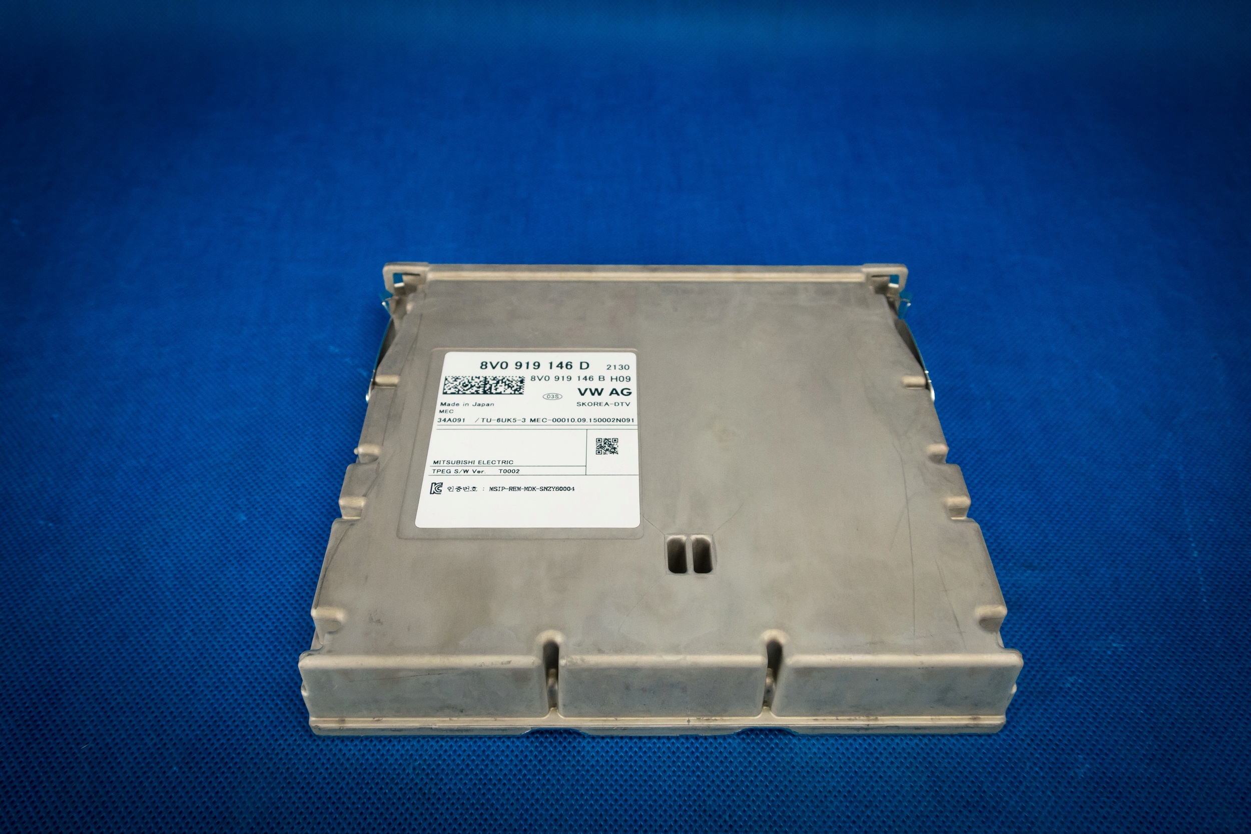 control unit tuner TV Audi A4 8W A5 A6 A7 8V0919146D
