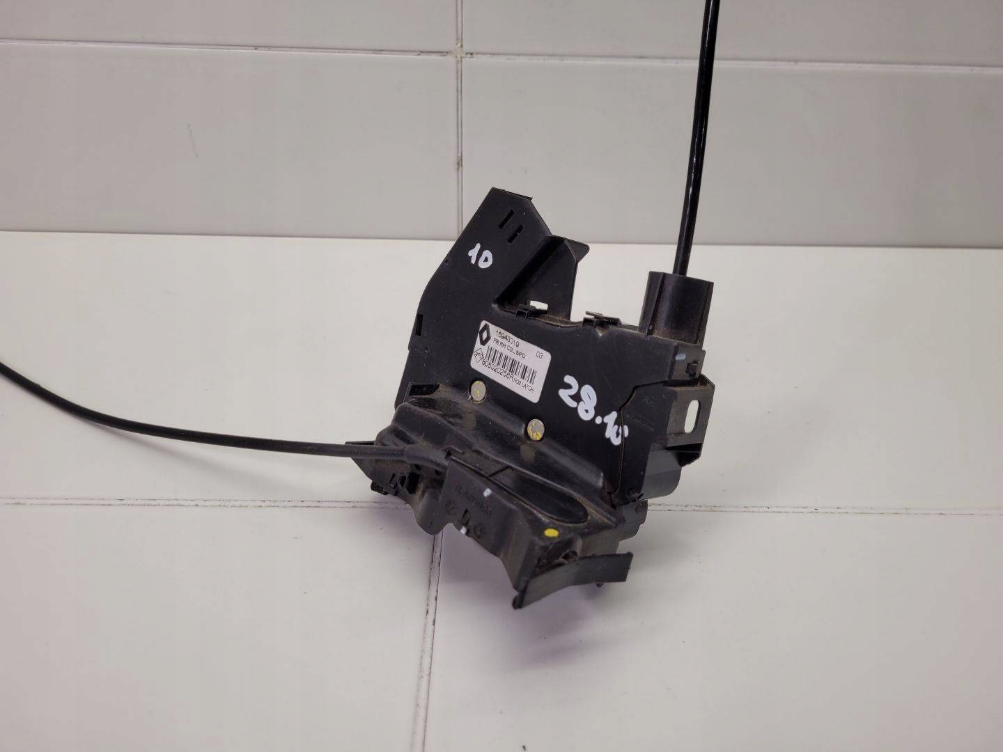 lock door front right side Renault Megane 4 2018 805020256R