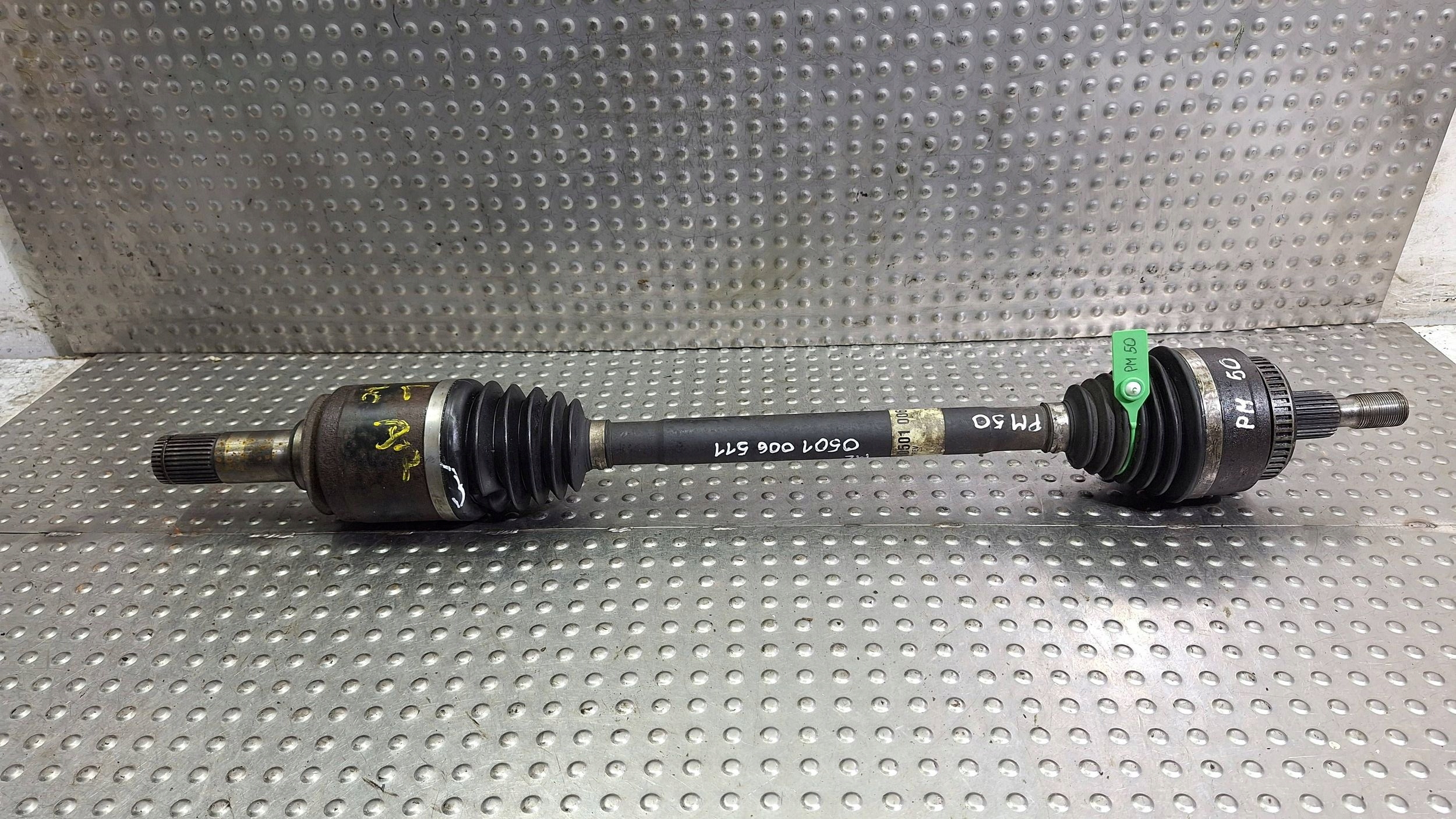 semi-axis left front 0501006511 MERCEDES W163 2.7CDI