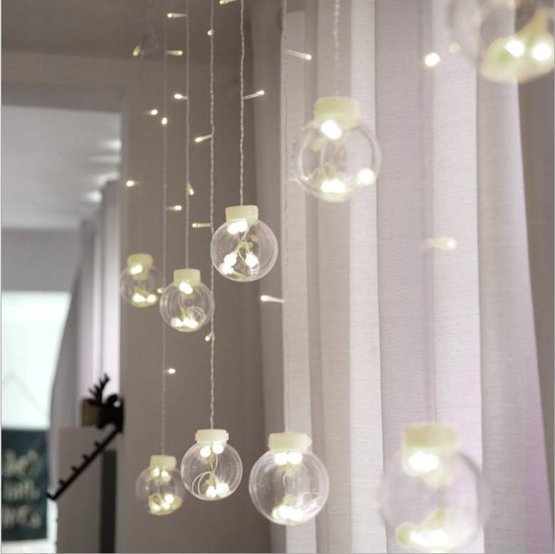 KULE WISZĄCE LAMPKI CHOINKOWE KURTYNA LED SOPLE Marka Focla