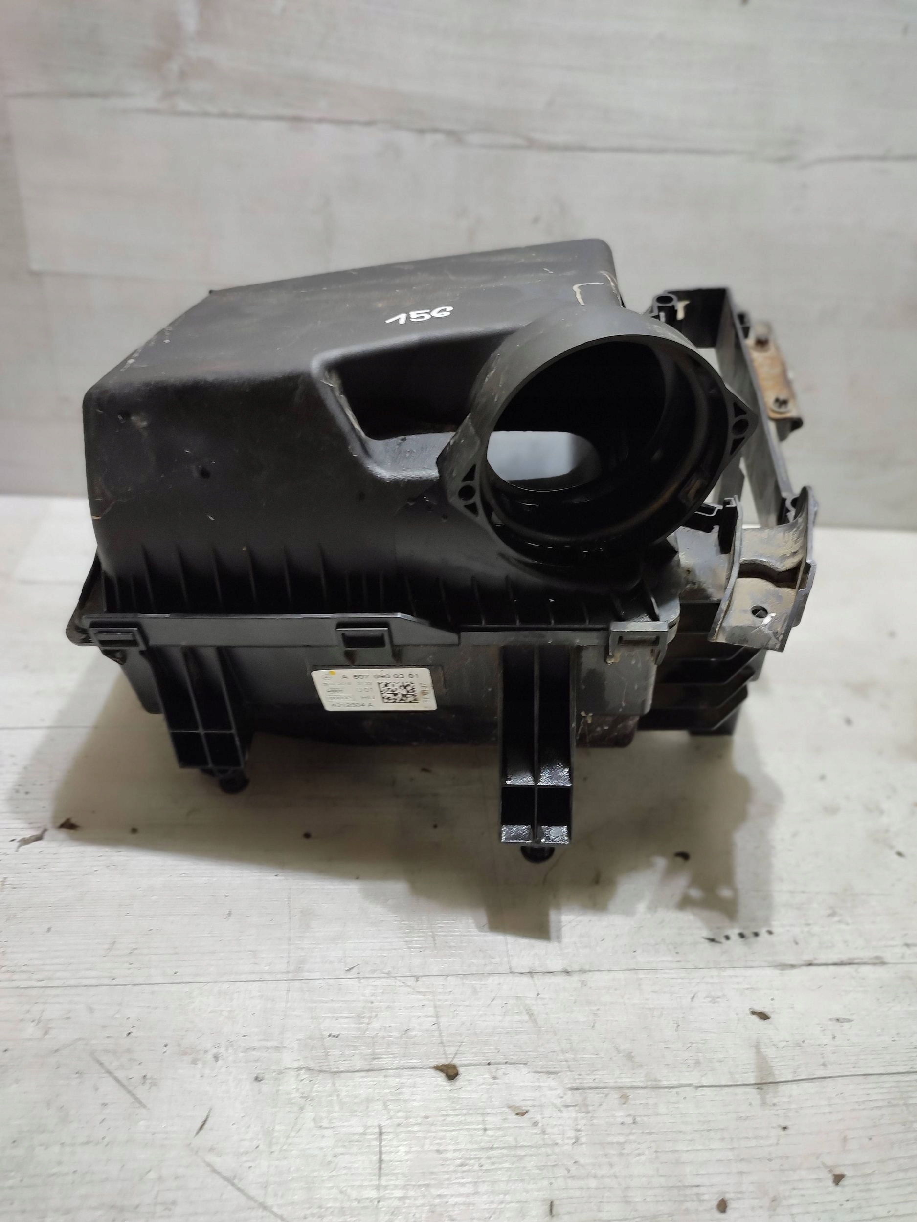 Mercedes-Benz GLA W156 2015 Gehäuse filter luft