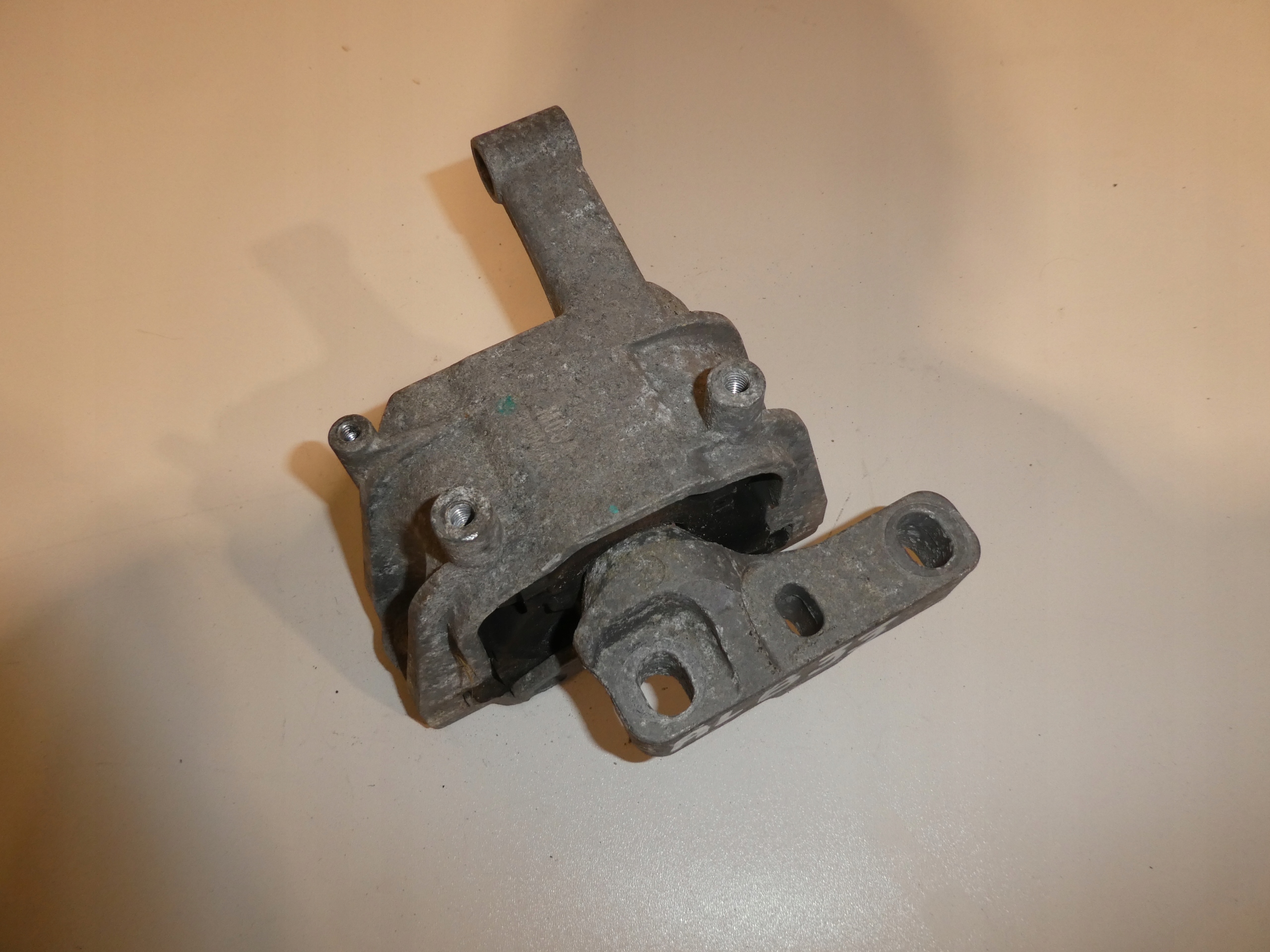 VW AUDI SKODA engine mount 5N0199262