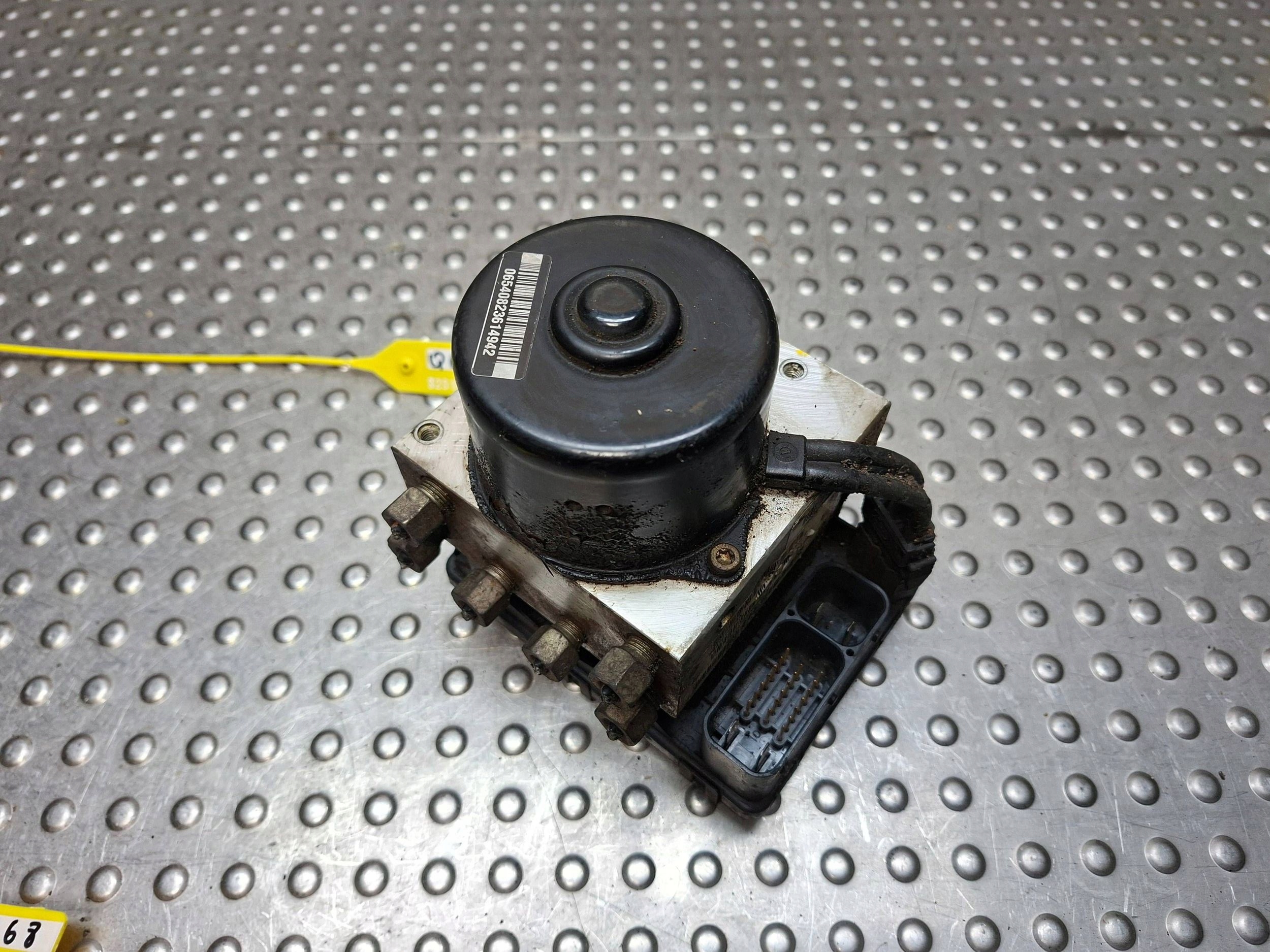 pump control unit ABS CHRYSLER VOYAGER IV 00- P04721427AK 04686702AE