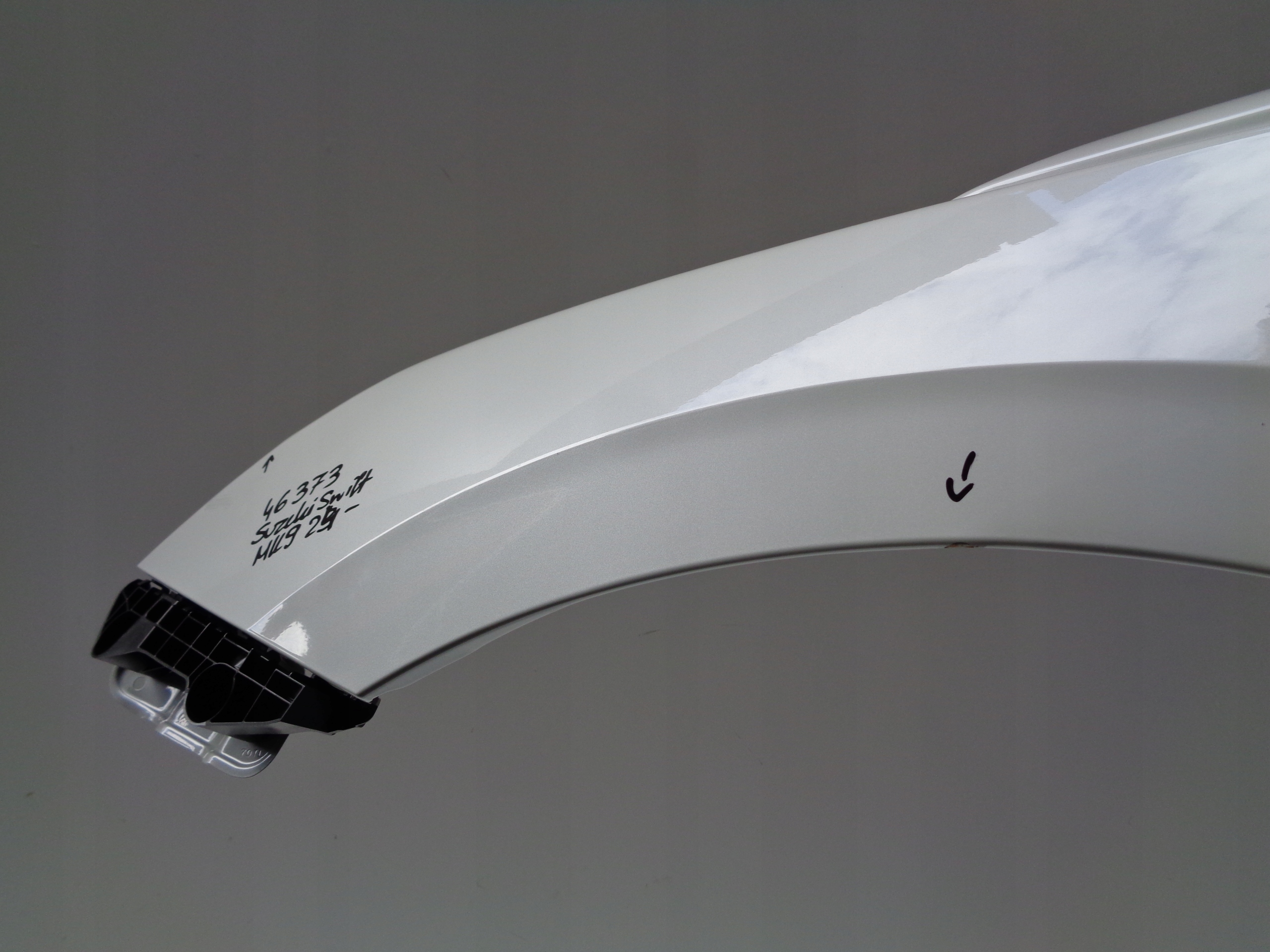 fender left front SUZUKI SWIFT MK9 24- NR 46373