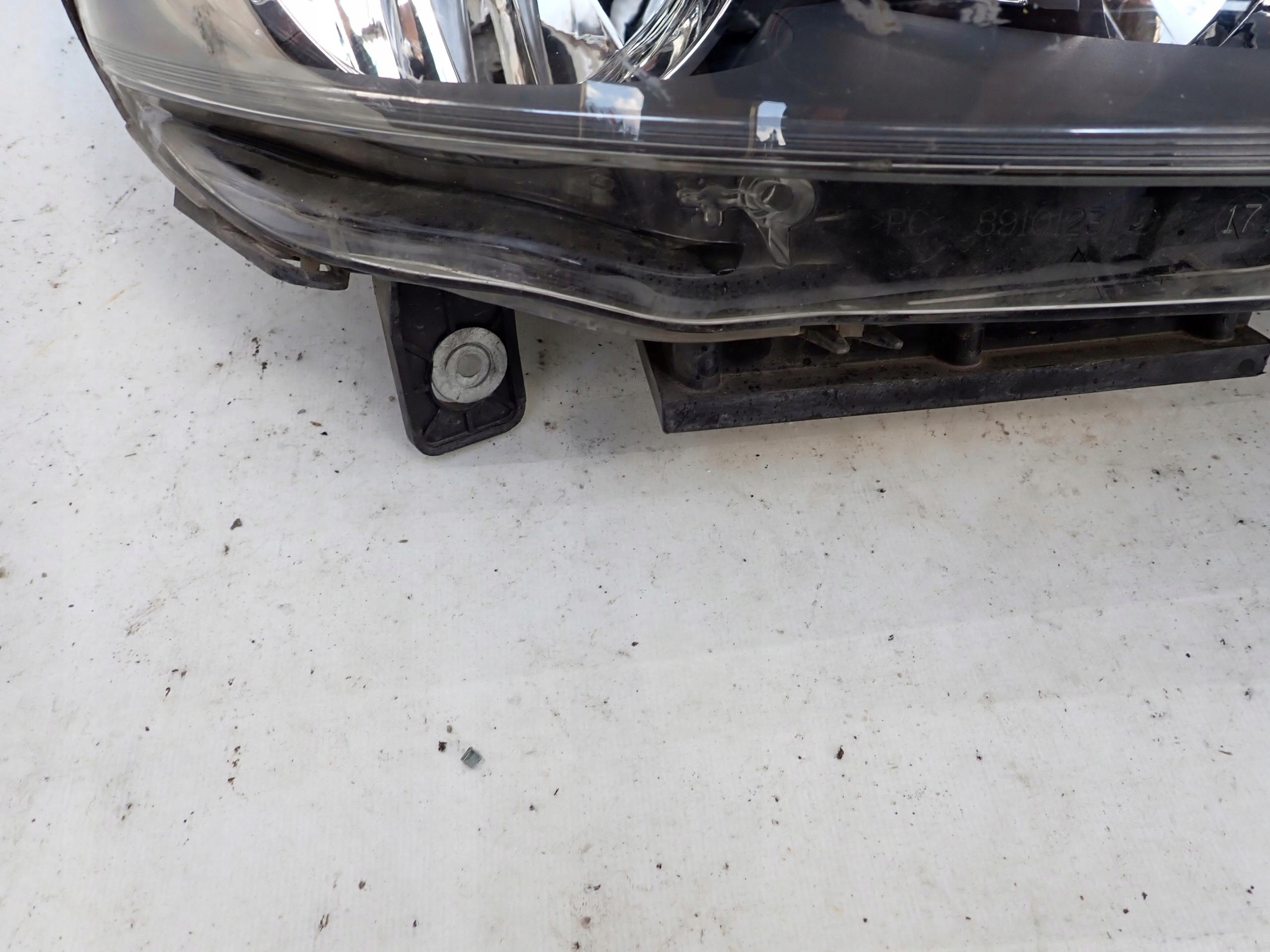 ALFA ROMEO 147 LIFT 04-10 light right front front XENON