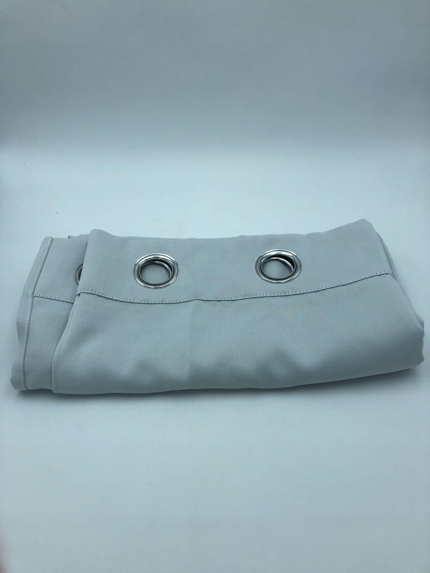 ZASŁONY DECONOVO NIEPRZEZROCZYSTE ZASŁONY, ZASŁONY ZACIEMNIAJĄCE Z OCZKAMI Kod producenta CTW110235DX