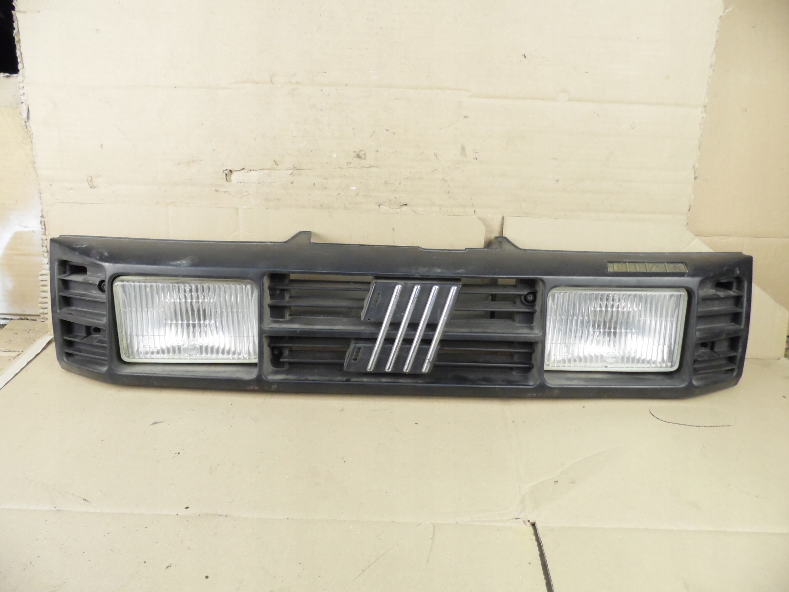 Fiat Tipo ZAF 356 Kühlergrill FRONTGRILL Kühlergitter - Thumbnail 1