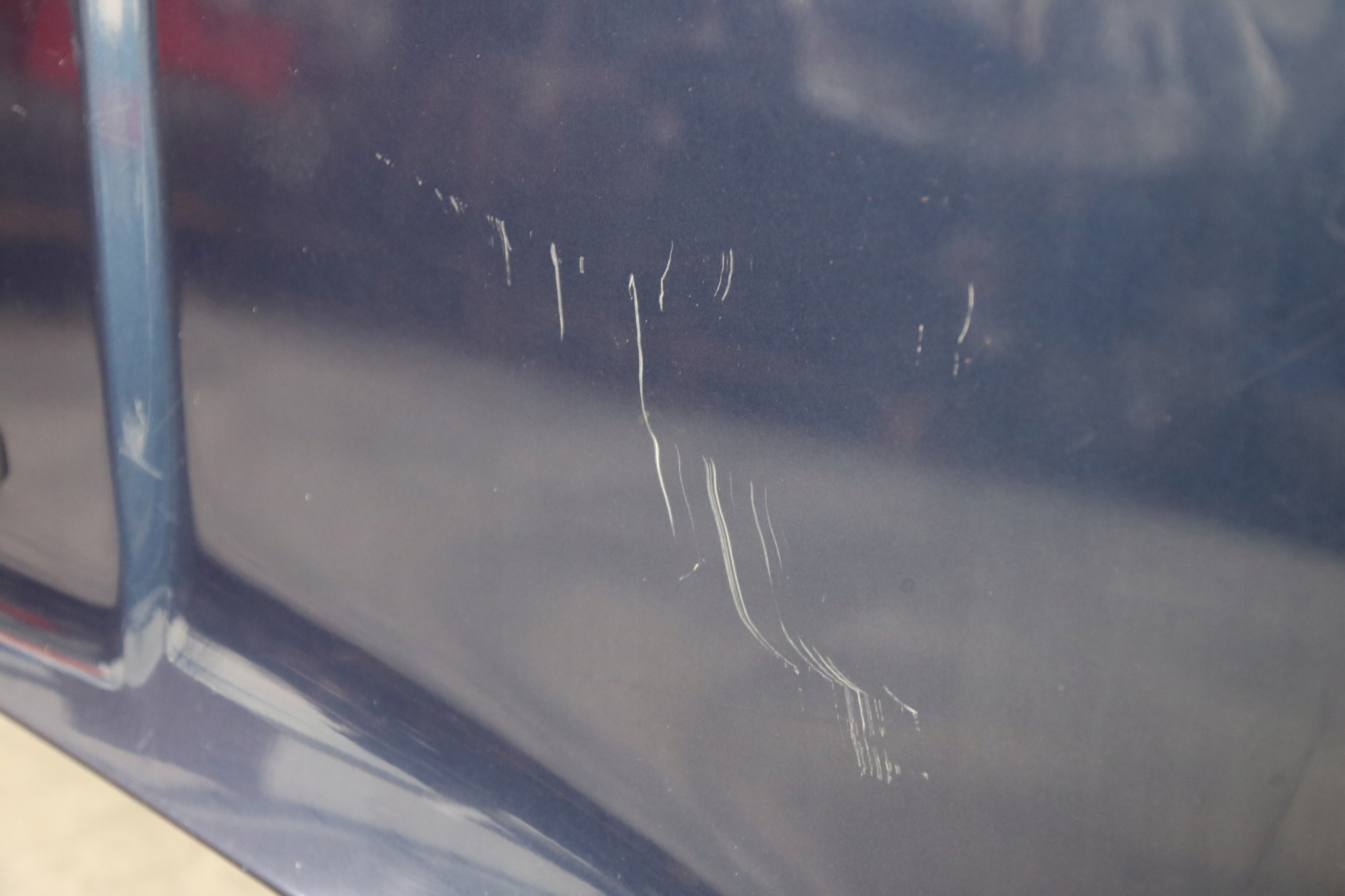 BMW 3 E30 originál bonnet