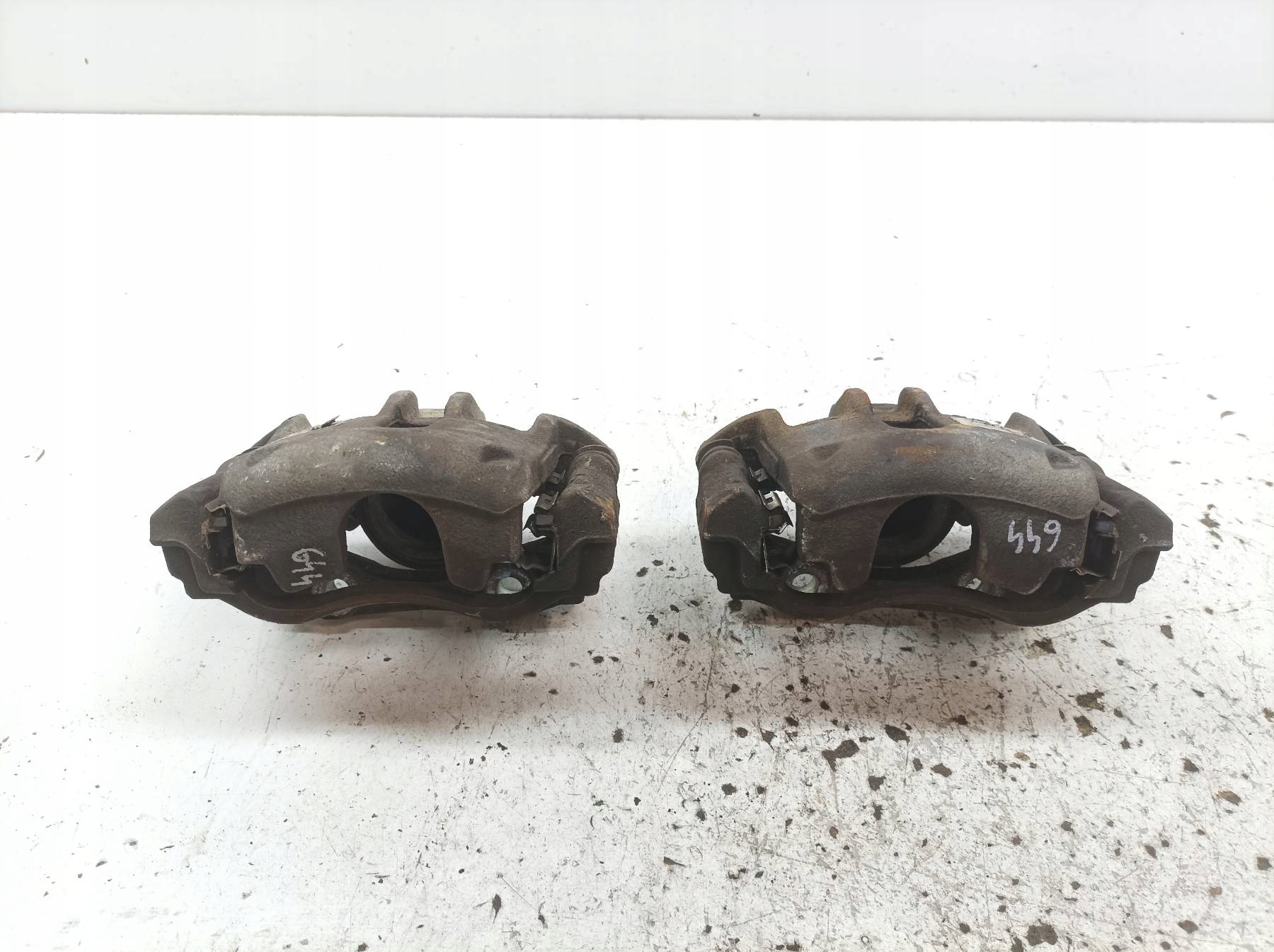 caliper brake right left front KOMPLET 1.6 HDI Citroen C4 Cactus and