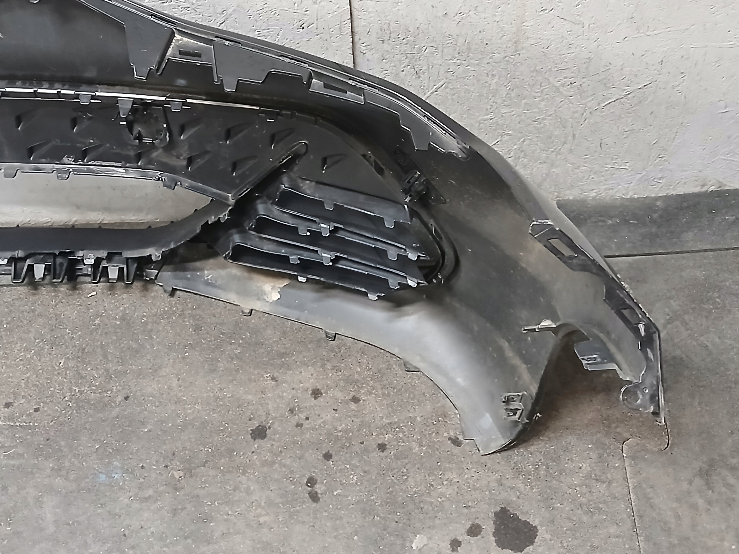 Stoßstange vorne CUPRA BORN 10E