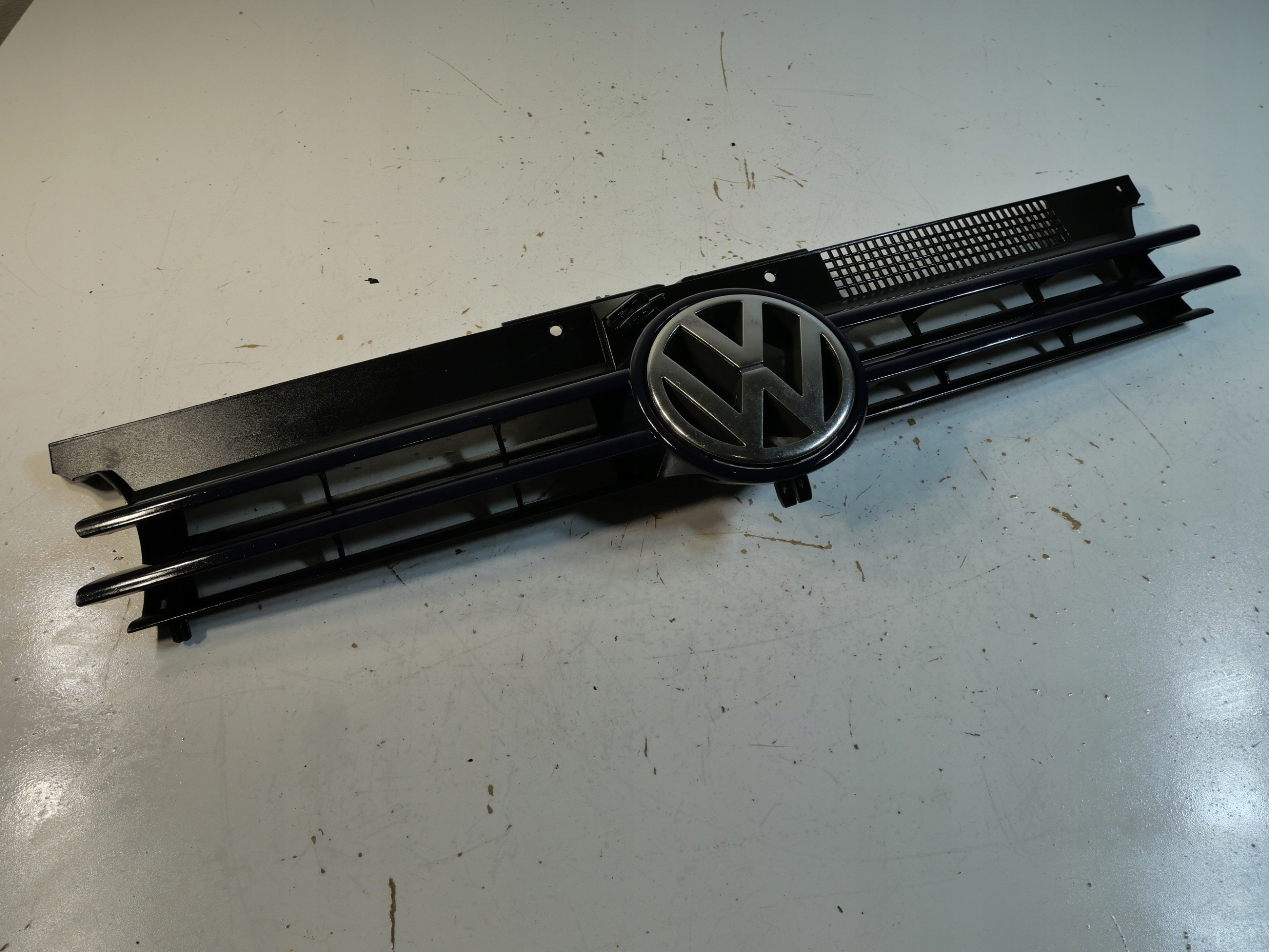 original grill grille VW GOLF IV 1J0853651H