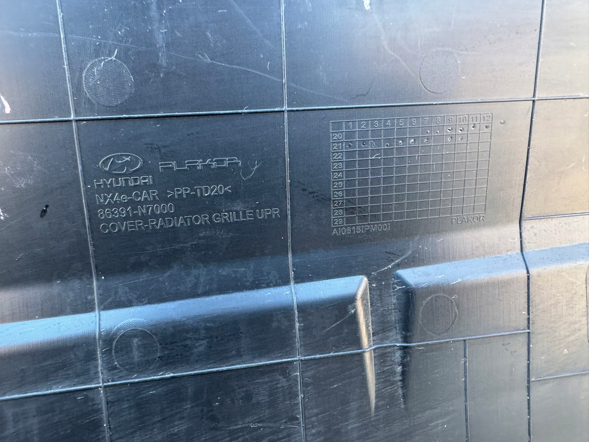 Hyundai Tucson NX4E Kühlergrill FRONTGRILL Kühlergitter - Thumbnail 12