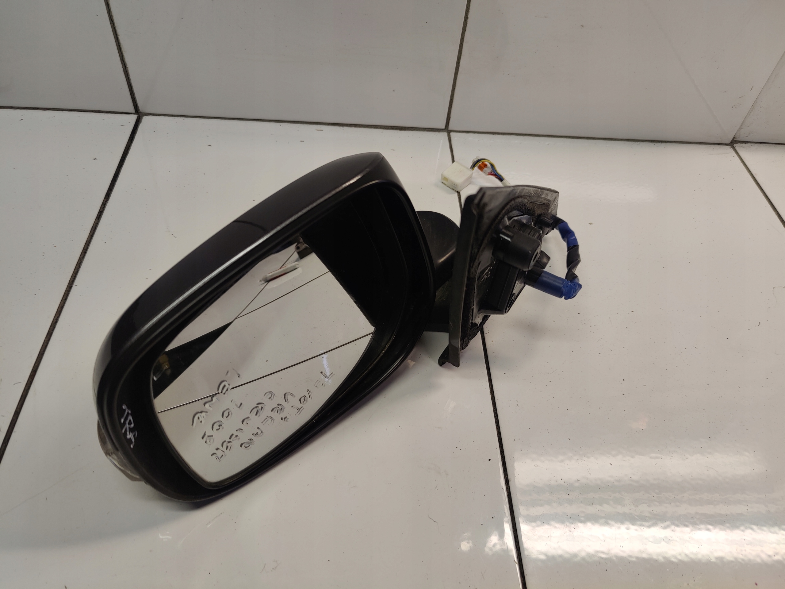 TOYOTA UBRAN CRUISER mirror left 9PIN UK