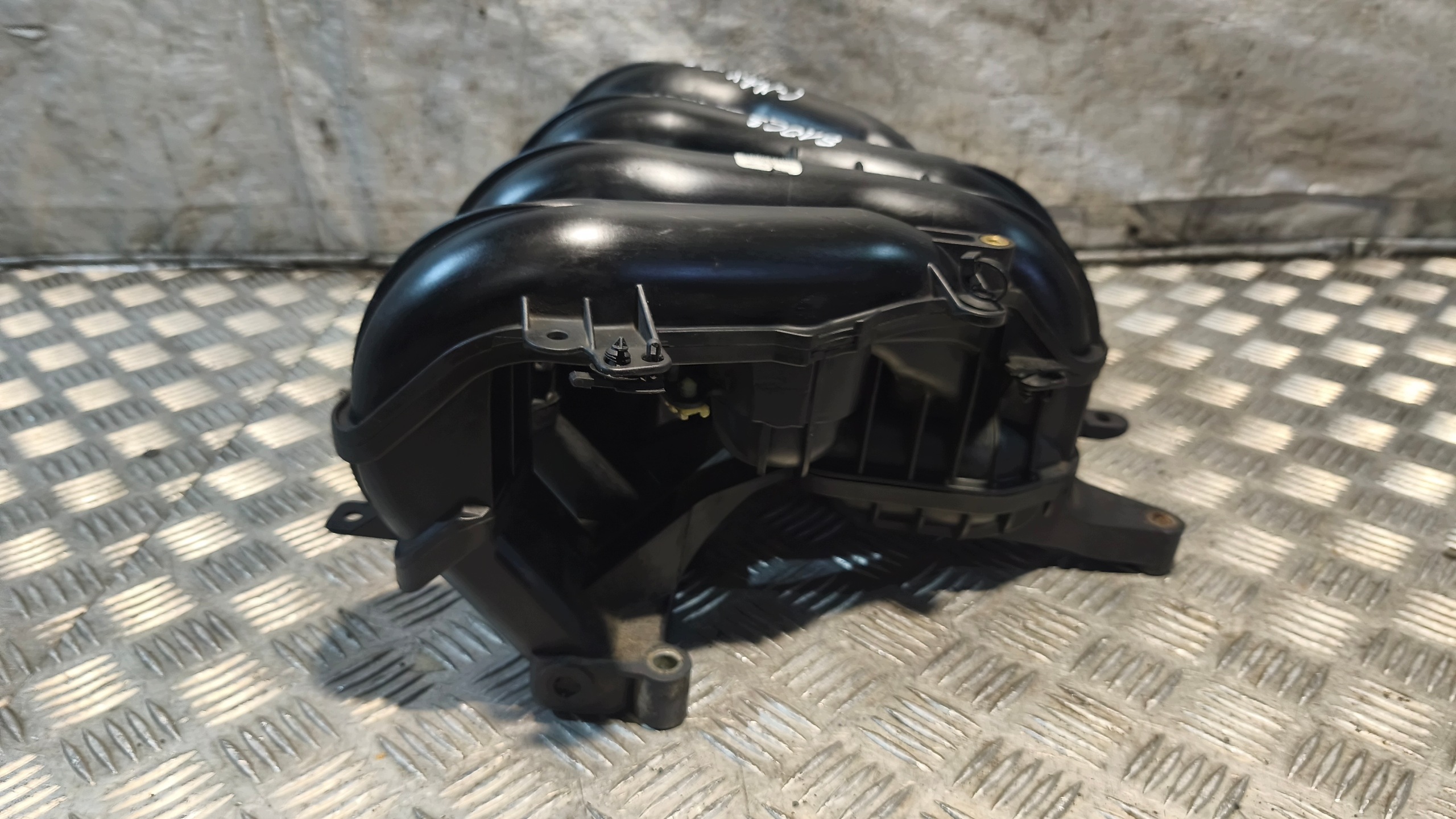 intake manifold FORD FOCUS C-MAX 2003r 1.8B