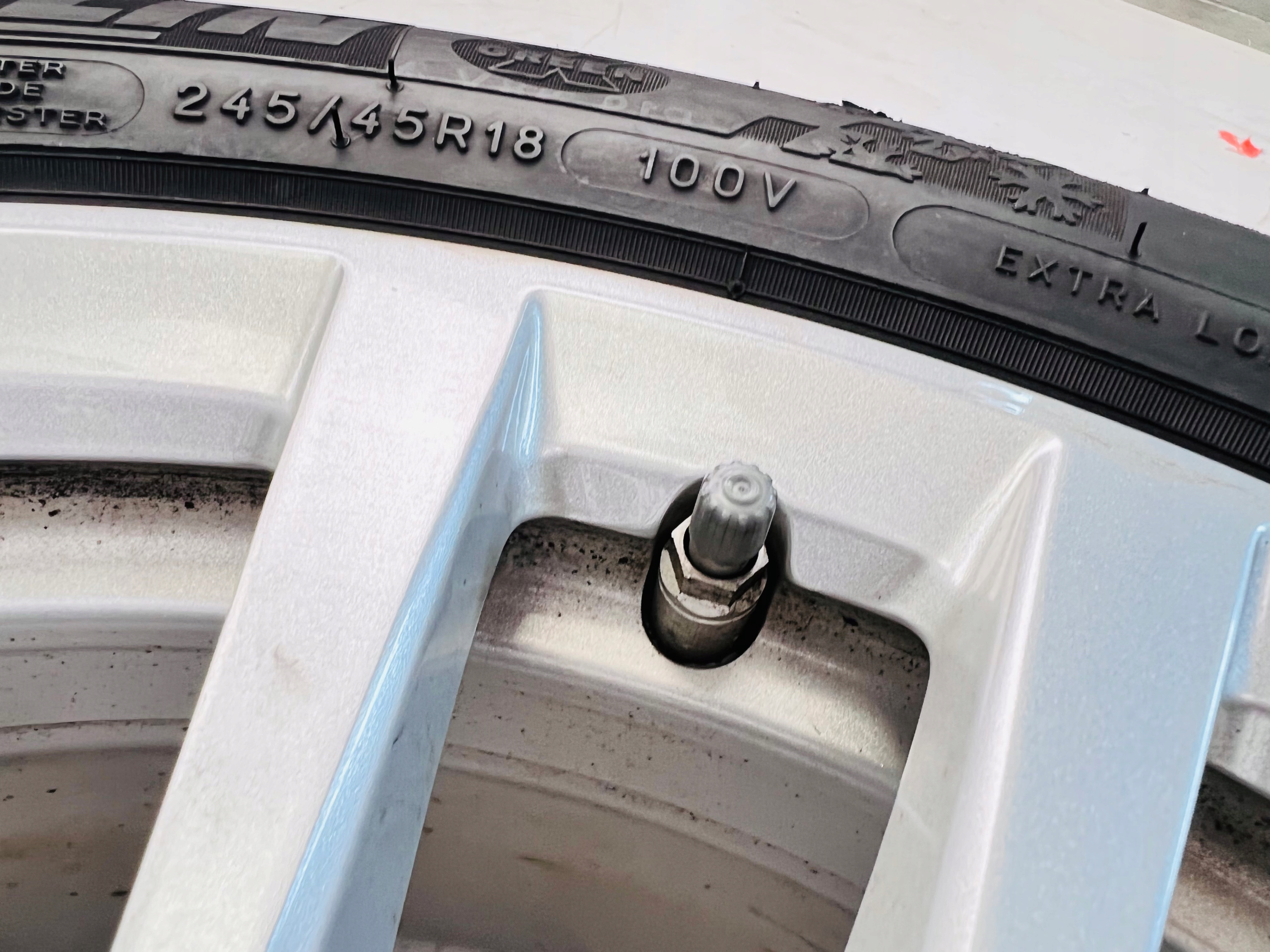 wheels disc BMW G30 G31 245/45 R18 ET30 ZIMA