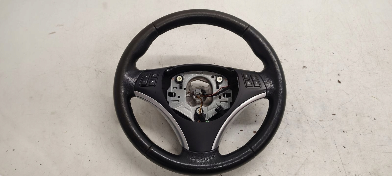 lenkrad multifunkcyjna BMW E91 320i