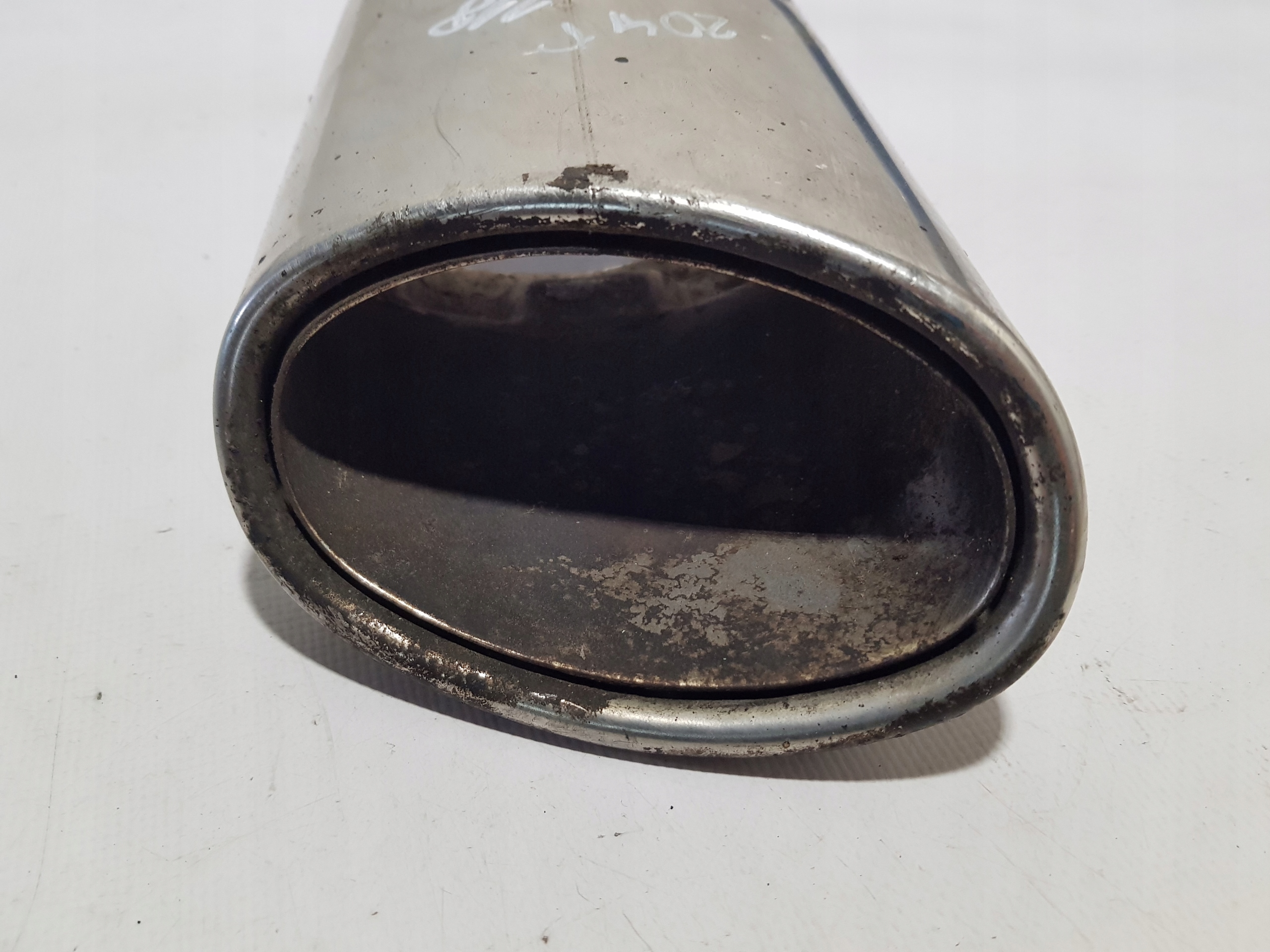 TERMINALE dello scarico MERCEDES W204 Destro
