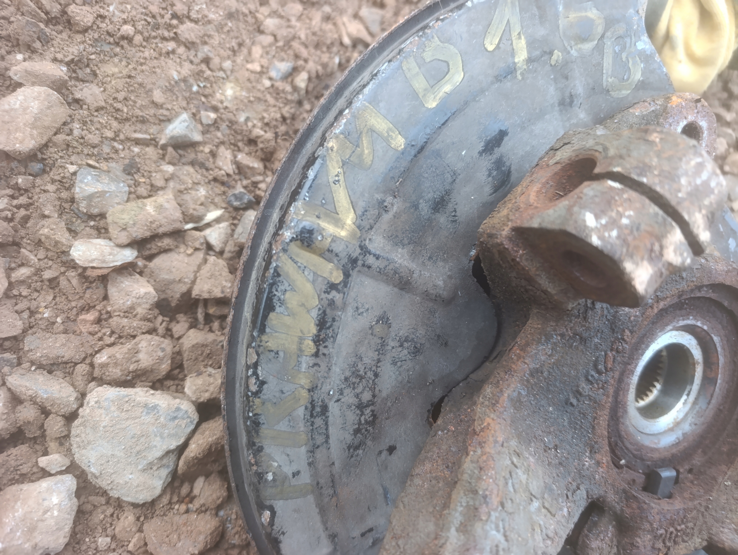 swing Z of the pivot left front left front OPEL MERIVA B 13283362