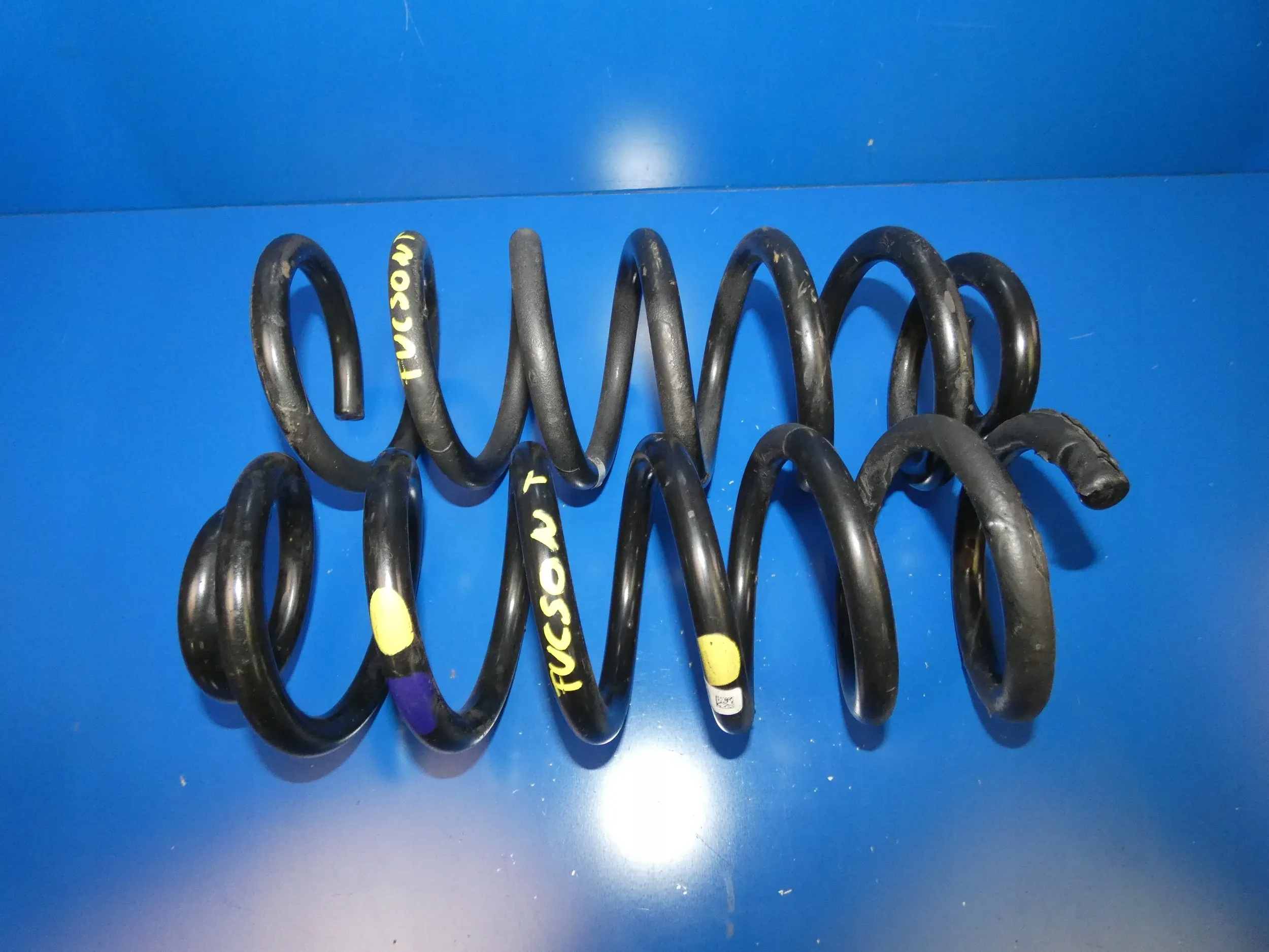 HYUNDAI TUCSON III springs springing rear part KOMPLET