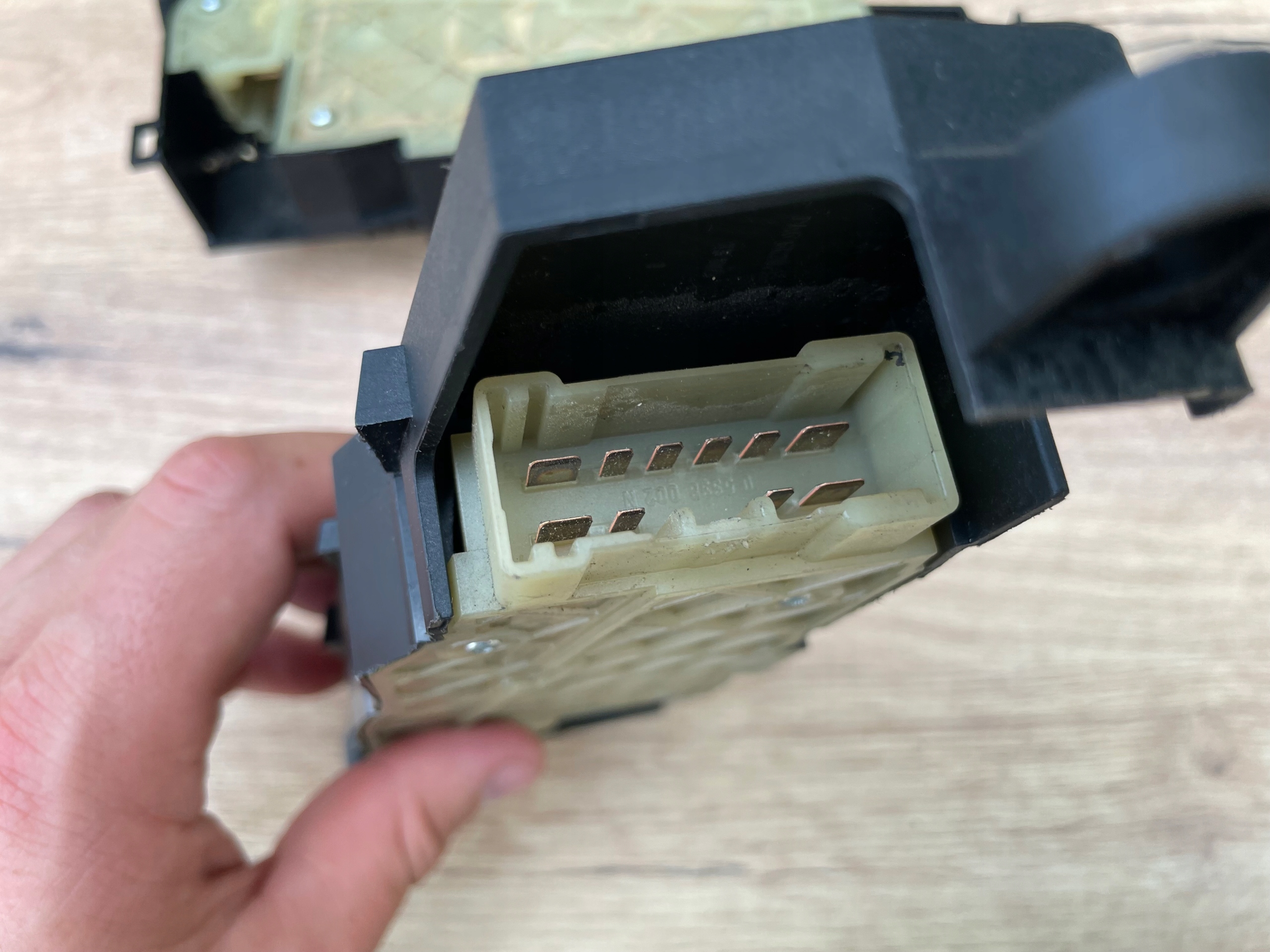 BMW E60 E61 X5 E70 X6 E71 PANEL sitz links vorne