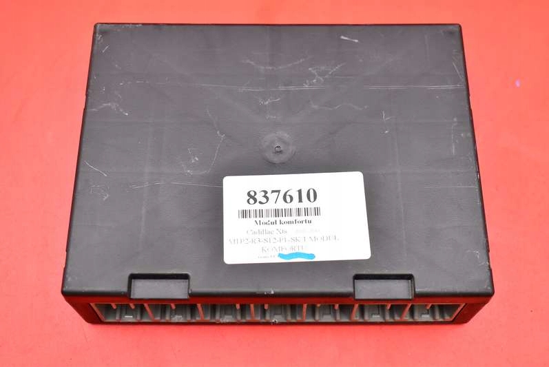 Unité commande confort 13588570 CADILLAC XTS 3.6 V6 325 KM 12-17