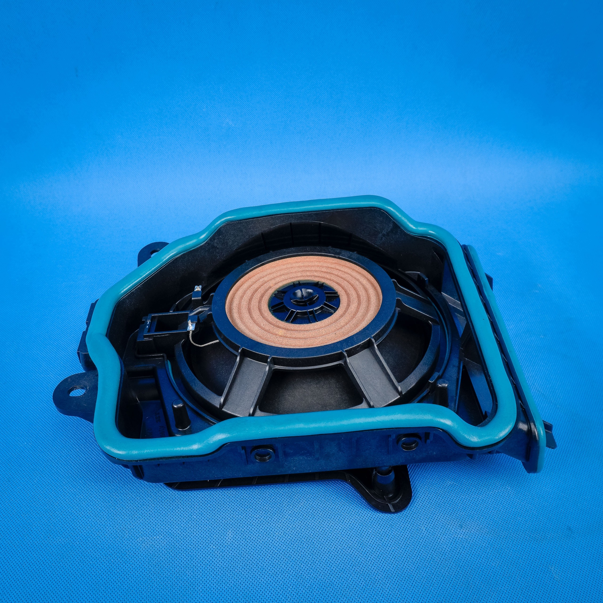 speaker woofer central left HiFi BMW 5 G30 65136800953 6800953 32km