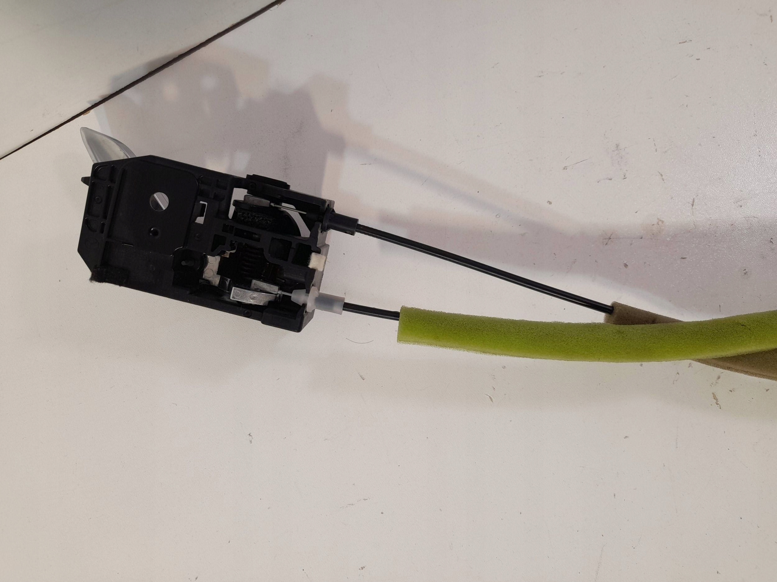 Mazda 6 GJ lock door front left SPLK71L1 (Z1)