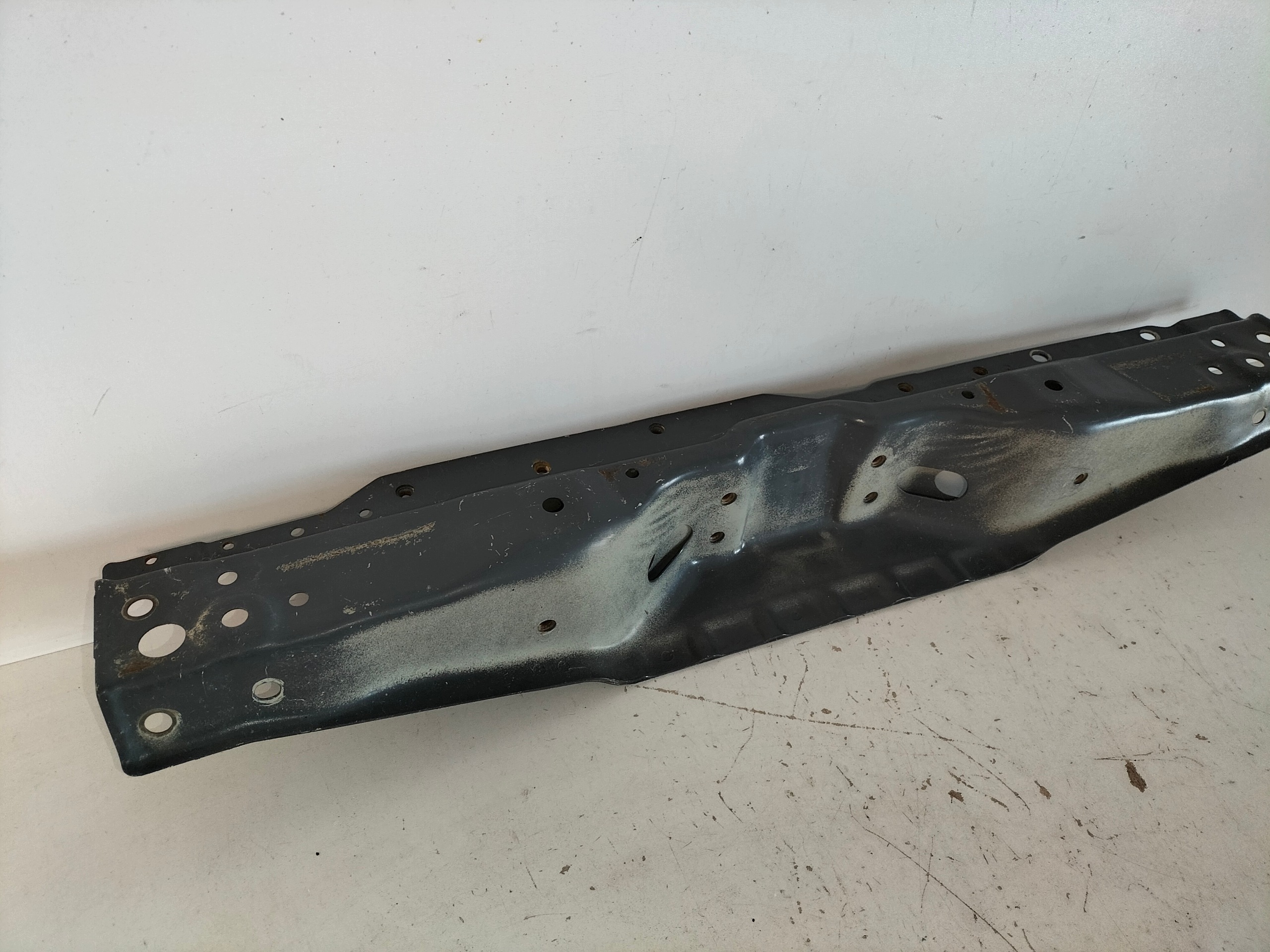 support panel for radiators upper pillar iron SUZUKI GRAND VITARA II 05-18