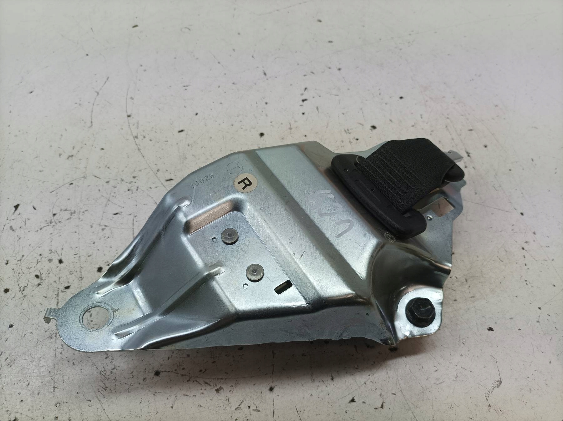Gurten Sicherheits mitte heck Toyota RAV4 IV (2012- )