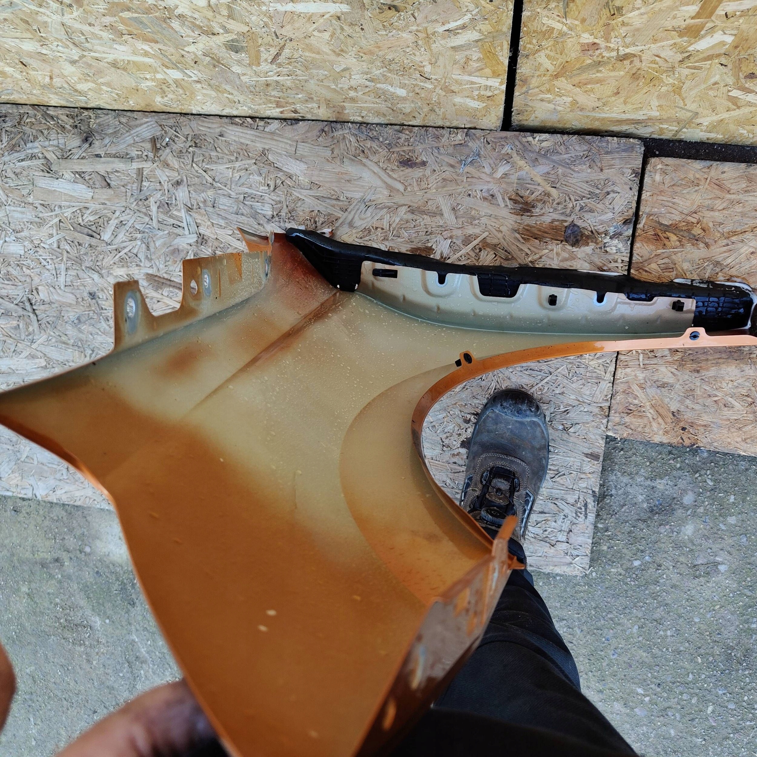 fender front side right Skoda Fabia Mk4 (6VA)