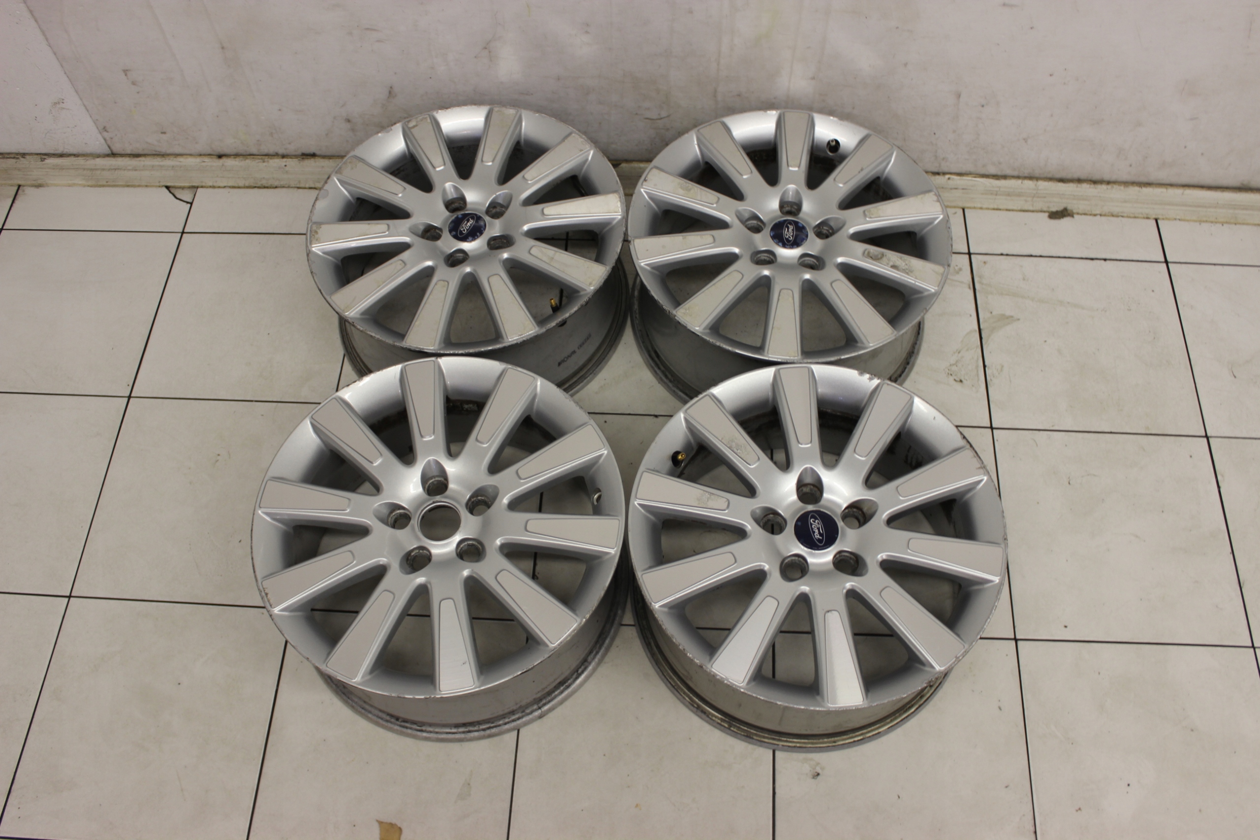 4× Обід алюміній Ford OE FOCUS Mk3 7.0