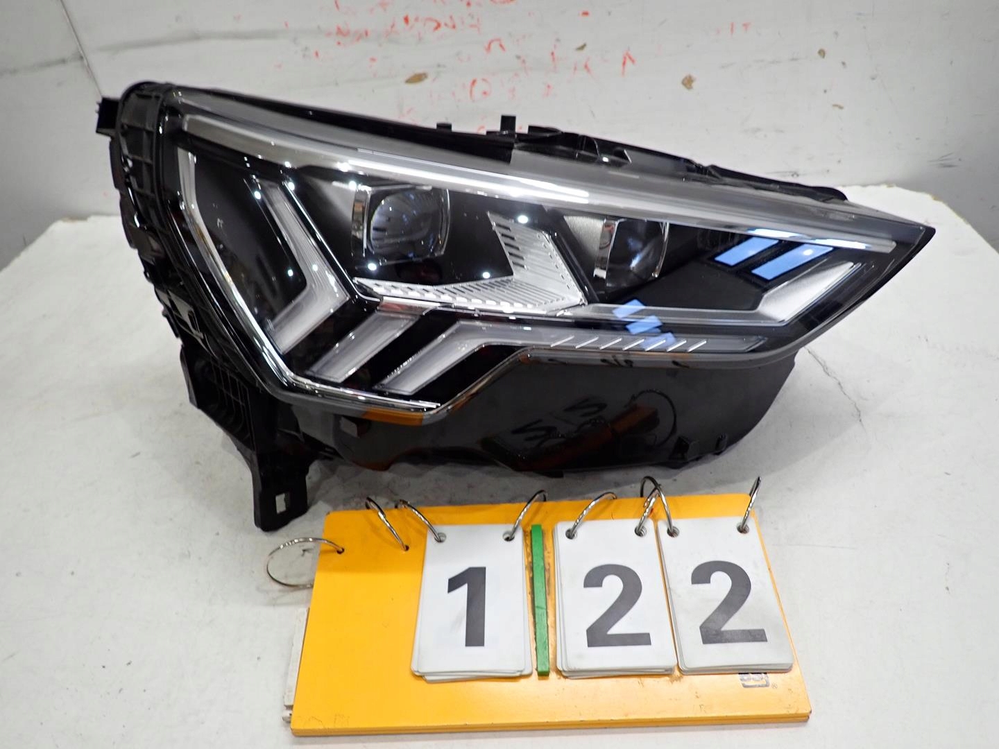 light front front right AUDI Q3 II 2018- FULL LED MATRIX 2018- 83A941036
